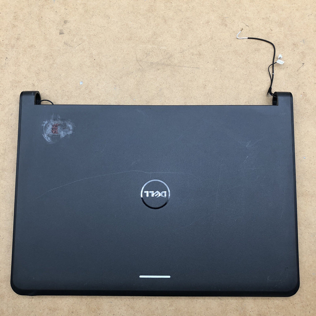 Capot - Dell Latitude 3350
