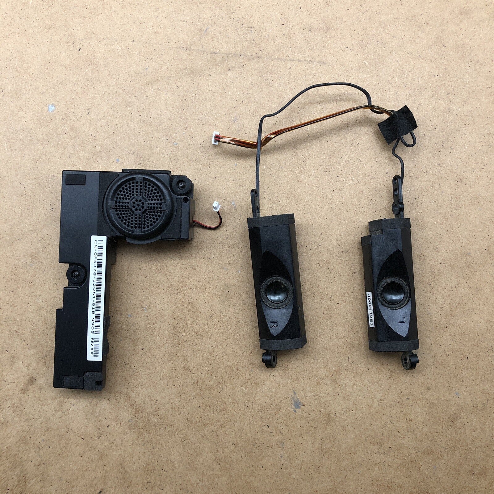 Enceintes - Dell inspiron 9400 - PP05XB