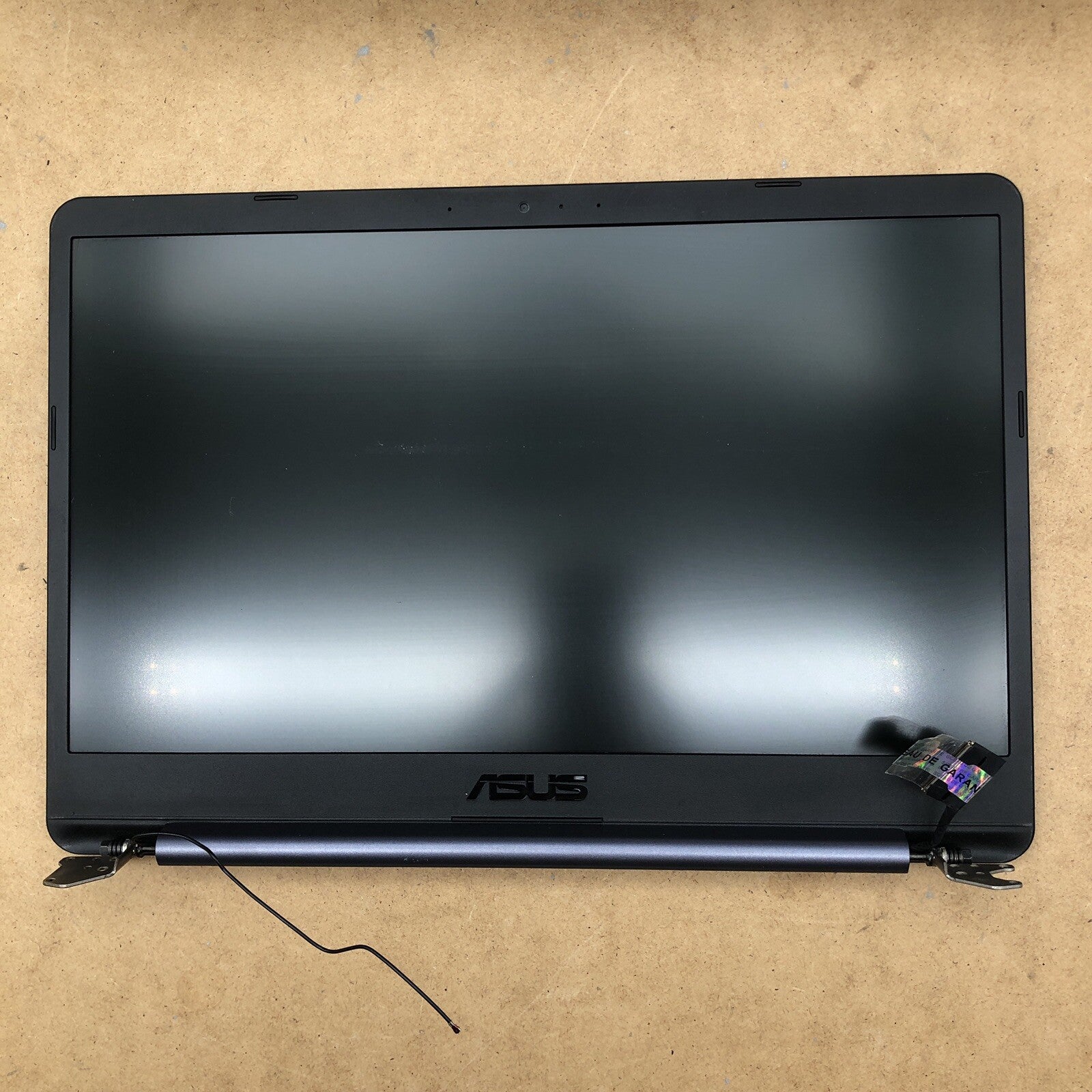 Capot avec écran - Asus E406S