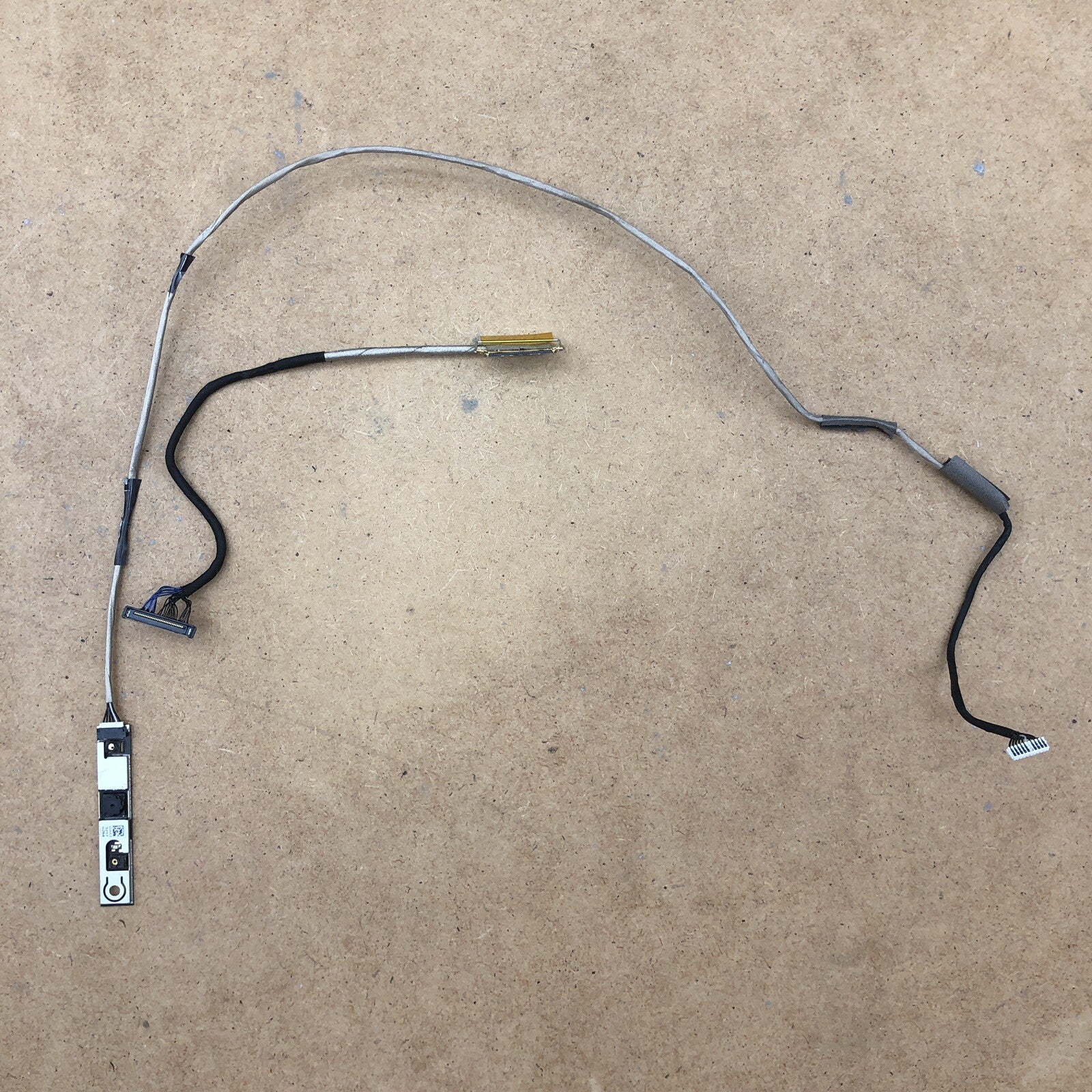 Connecteur écran avec webcam - Fujitsu Lifebook u727