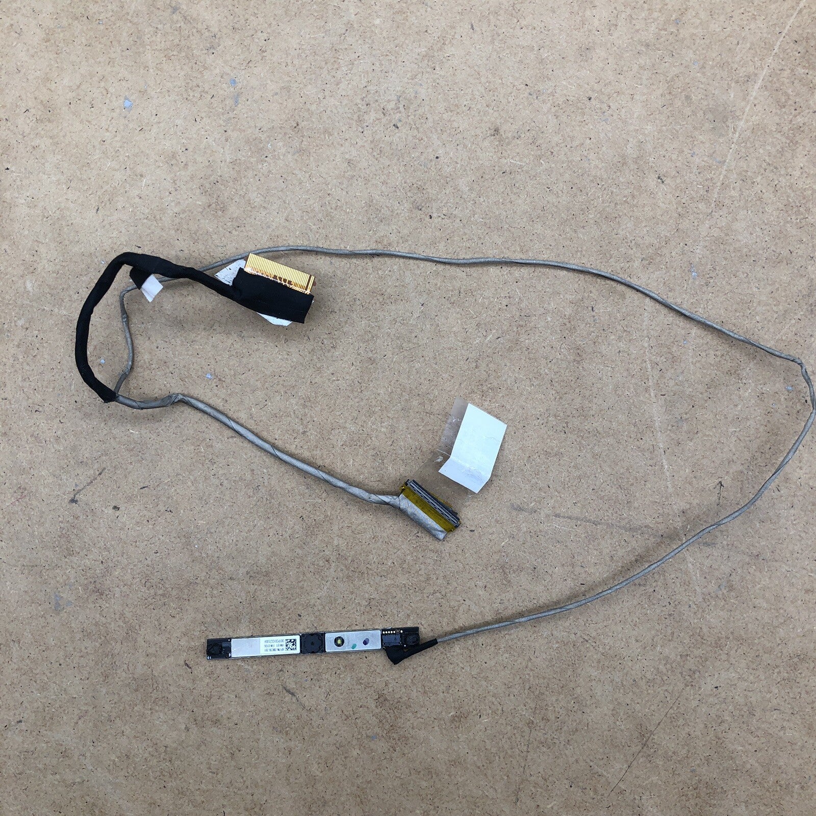 Connecteur écran avec webcam -  HP 15-p169nf