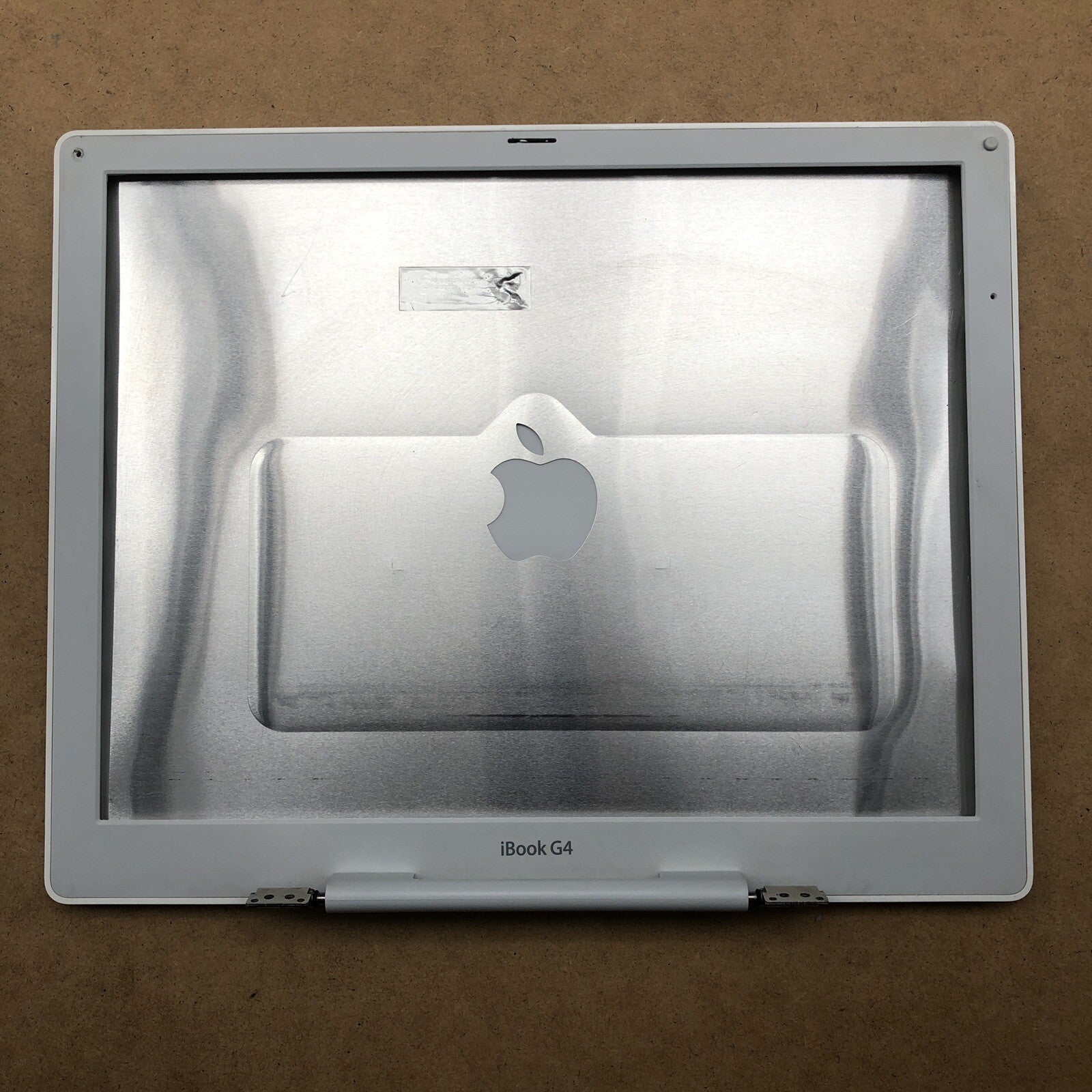 Capot - iBook A1055