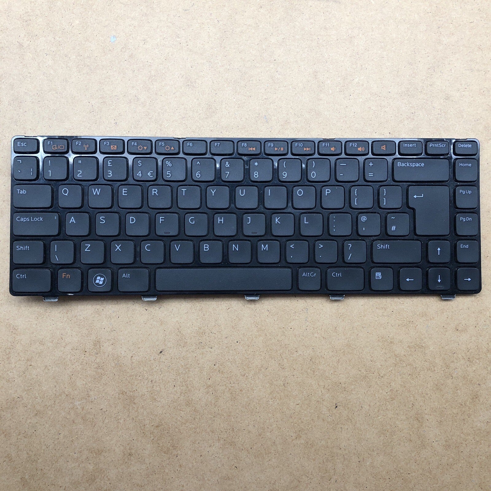 Clavier QWERTY - V119525AK1 - Dell