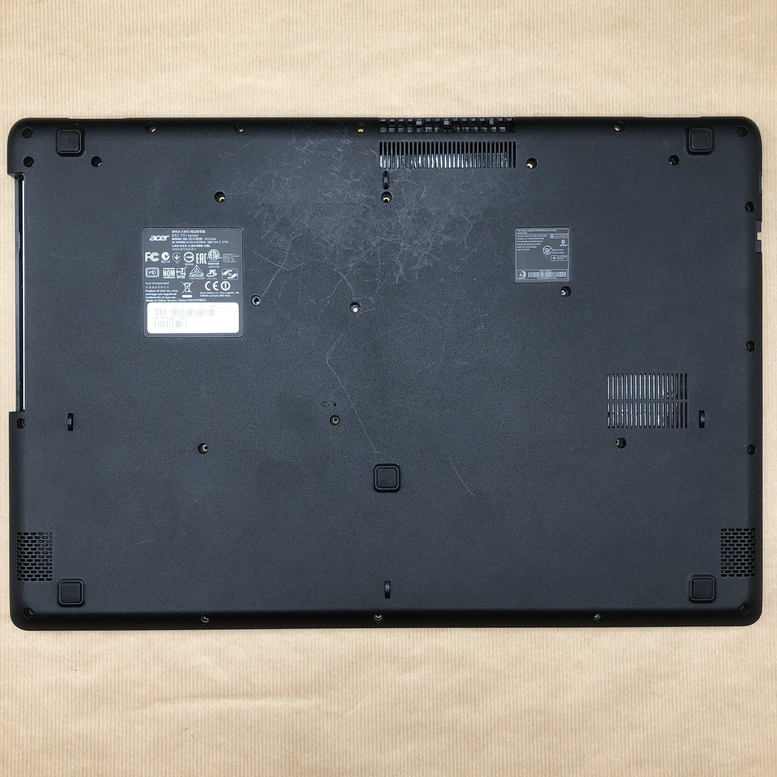 Plasturgie avec clavier azerty - Acer Aspire ES1-731 (1)