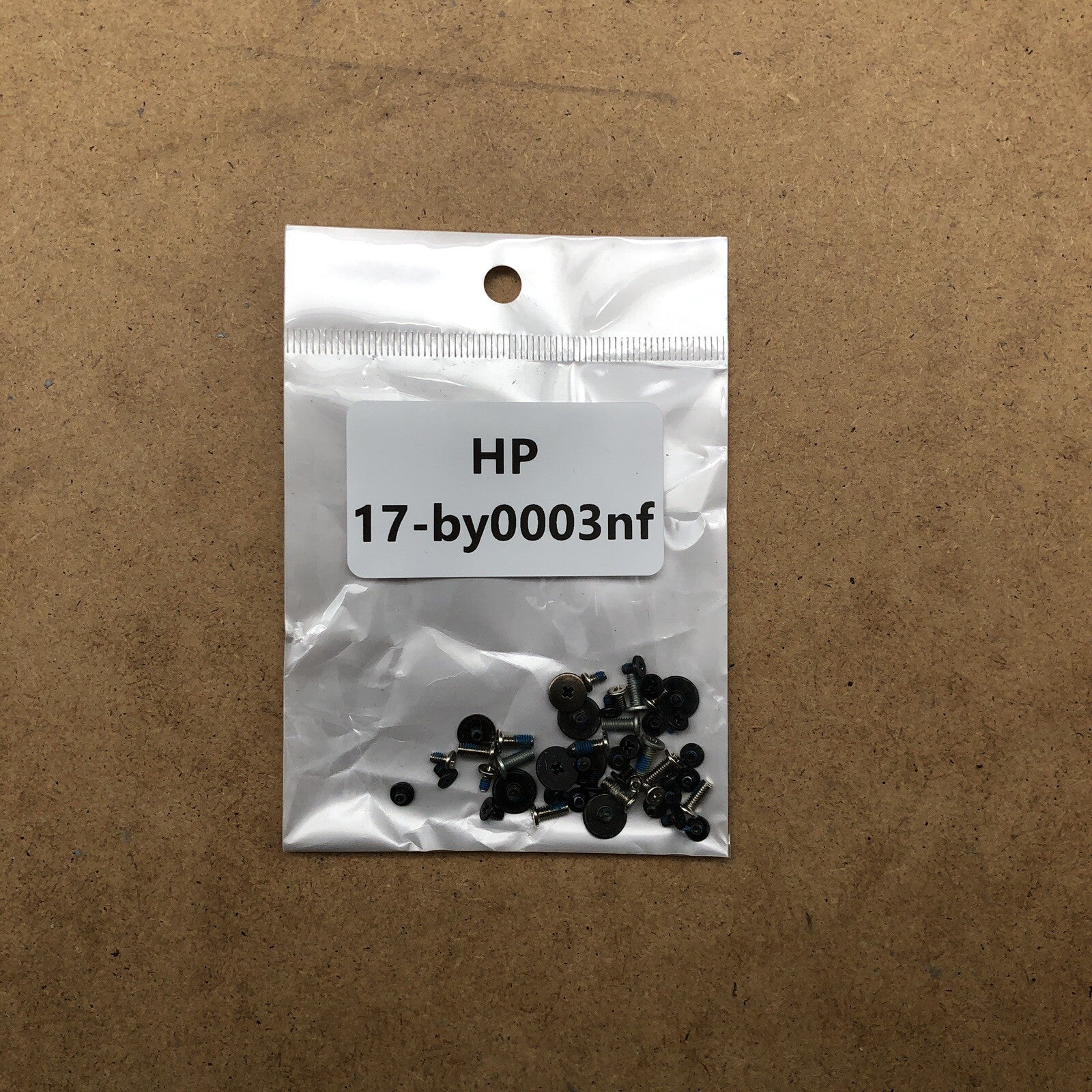 Visserie - HP 17-by0003nf