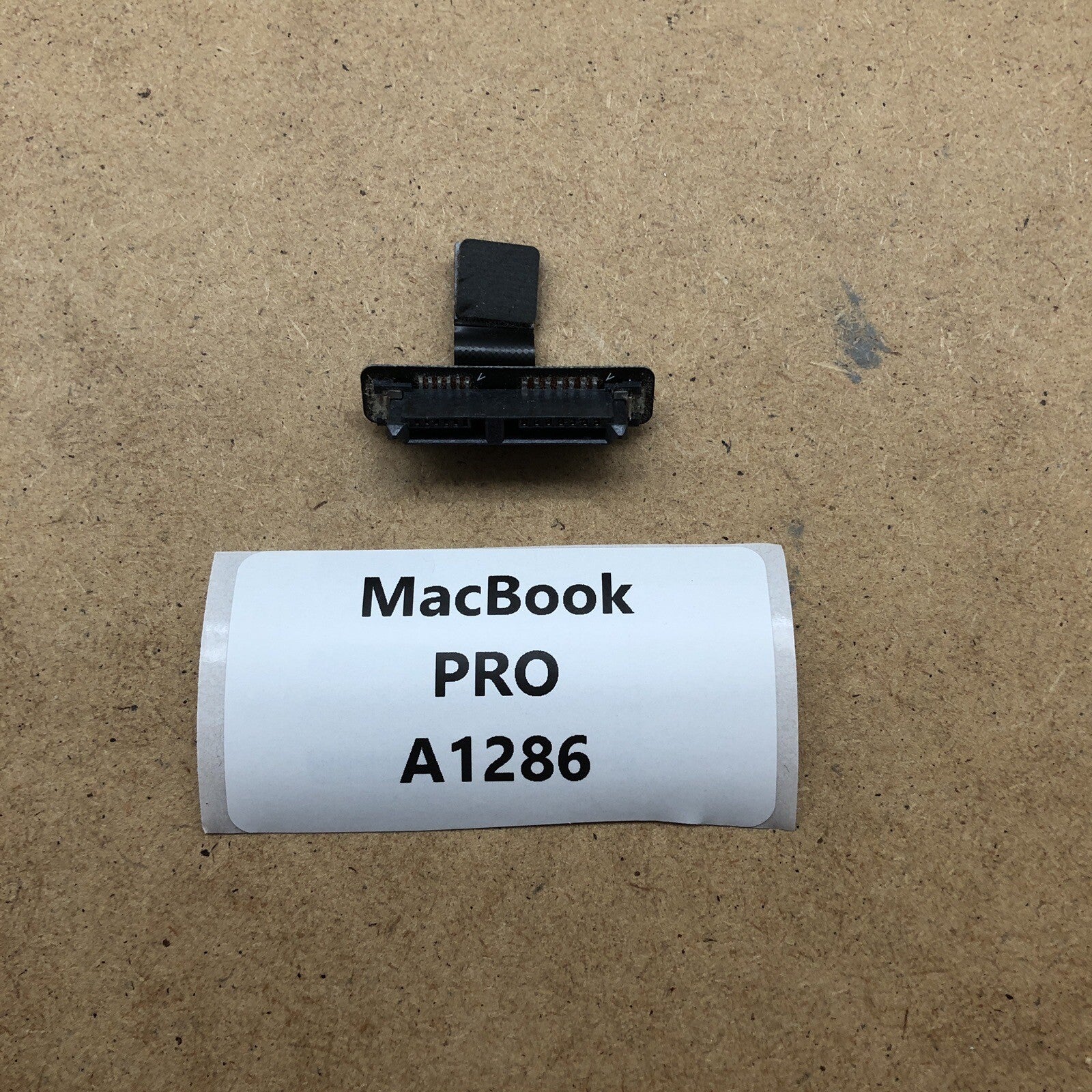 Connecteur de lecteur/graveur DVD - Macbook Pro A1286