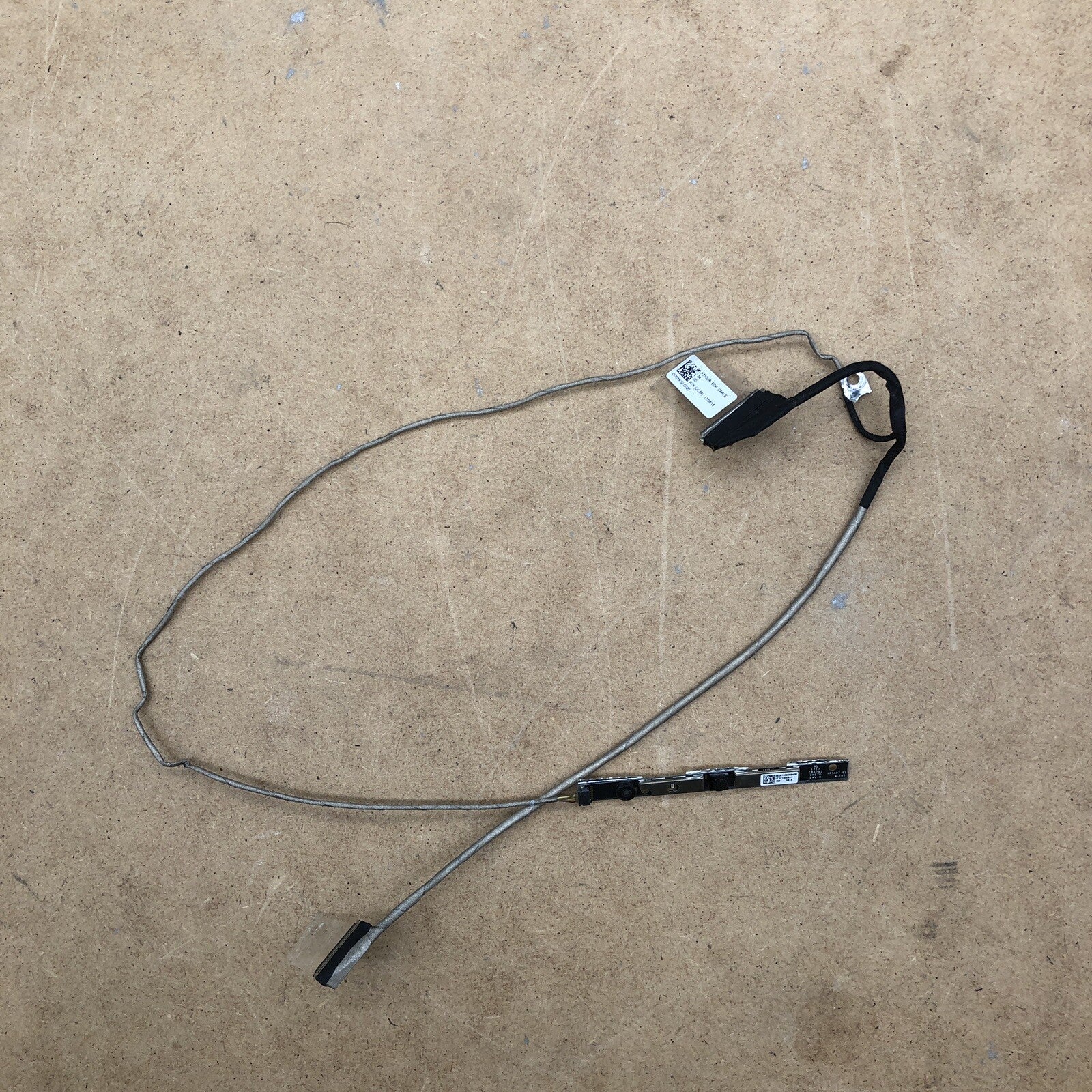 Connecteur écran avec webcam - Asus R520U
