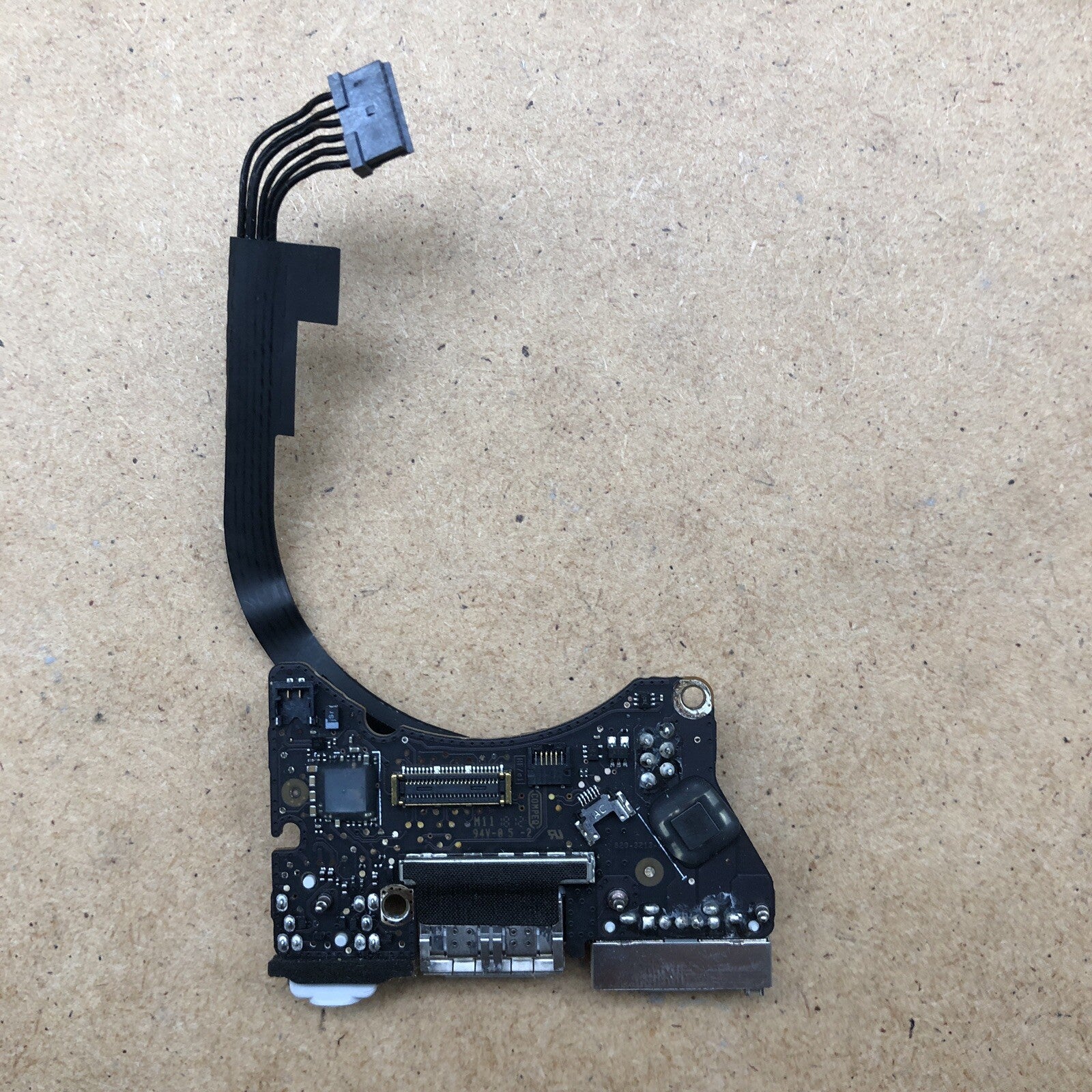 Connecteur de charge - Macbook Air A1465