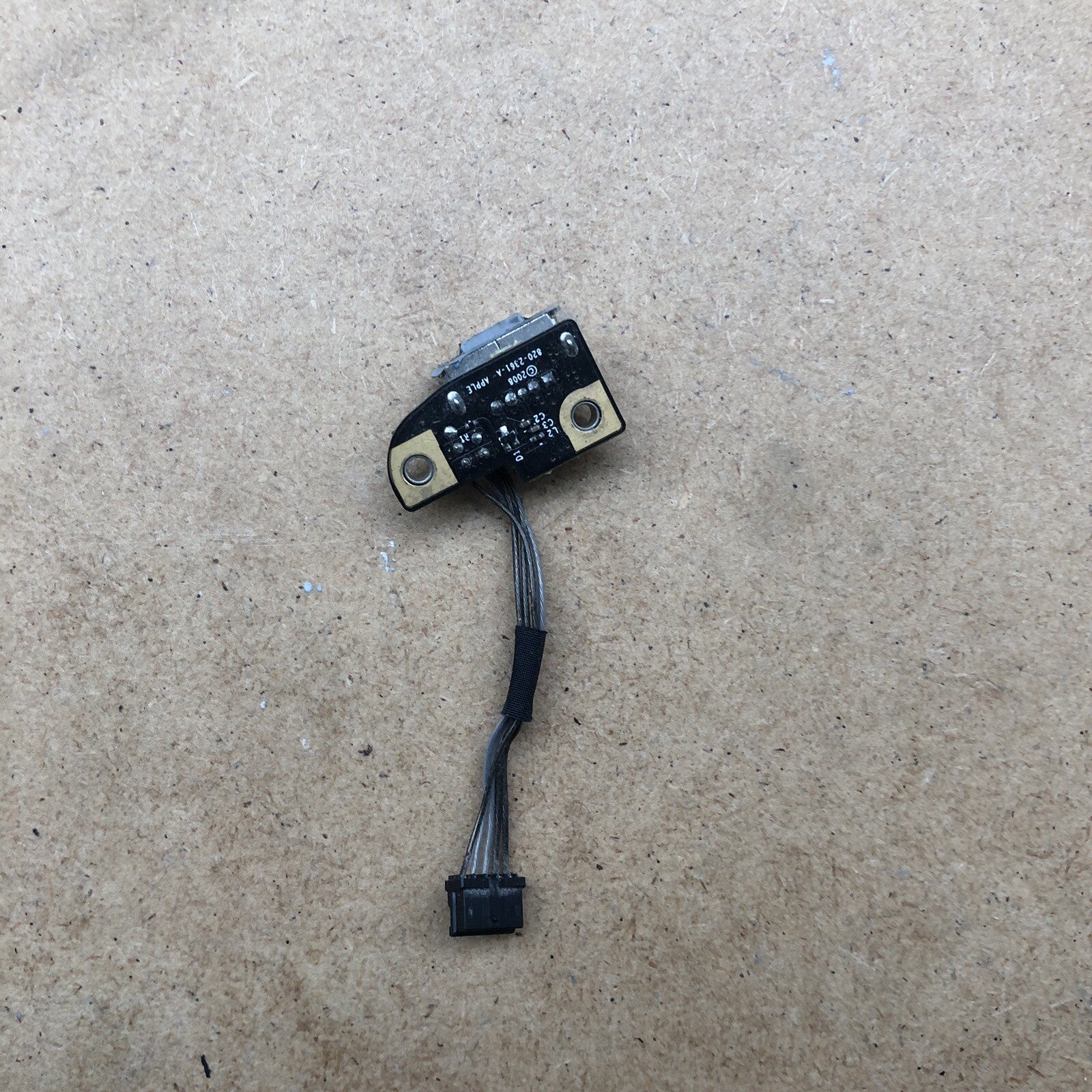 Connecteur  de charge - Macbook Pro A1297