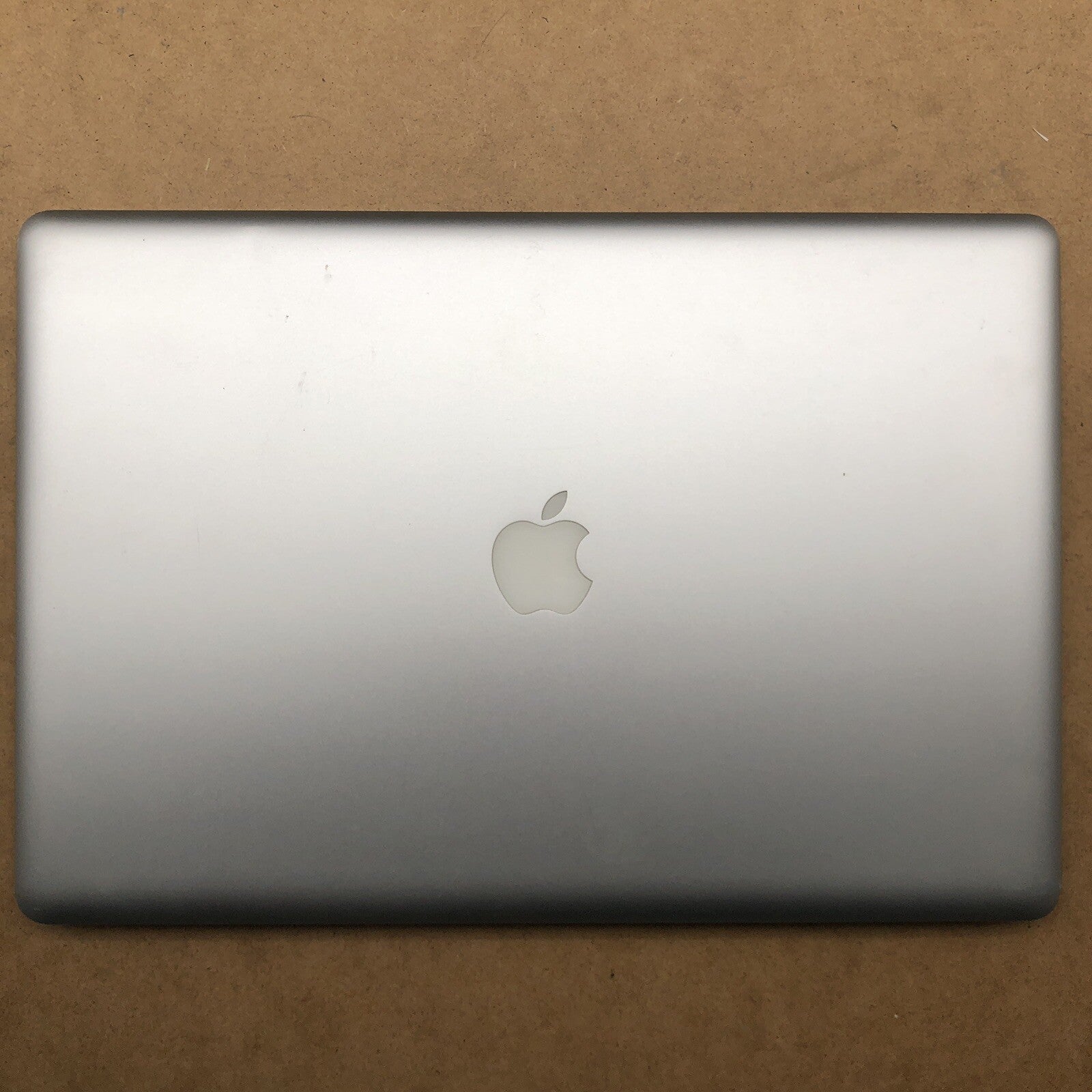 Capot avec écran - Macbook Pro A1297