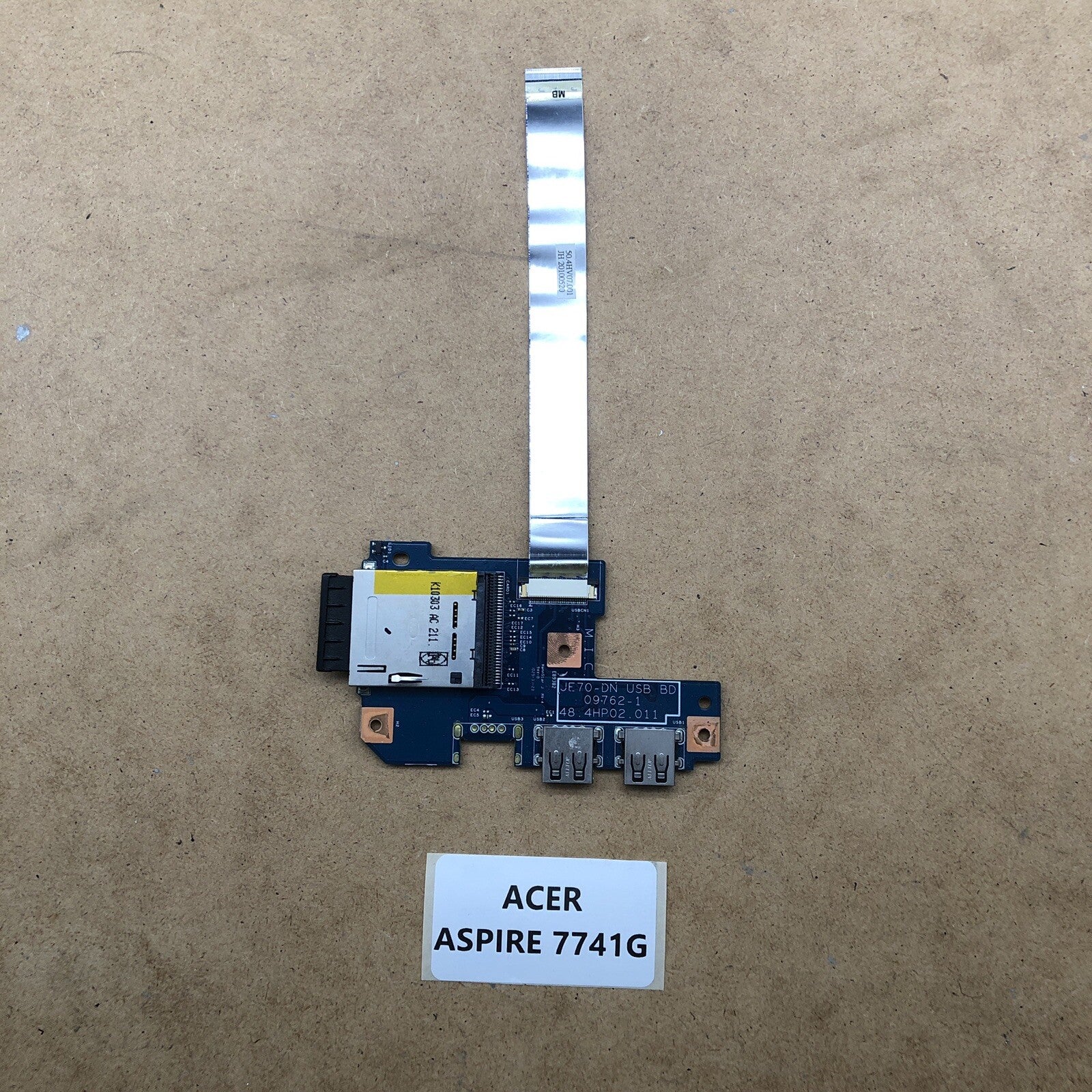 Carte USB + lecteur de carte - Acer Aspire 7741G