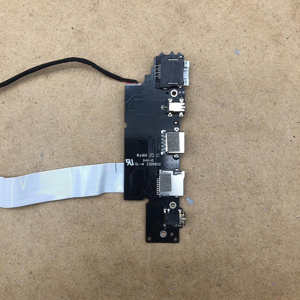 Connecteur USB - Thomson NEO17C8WH1T