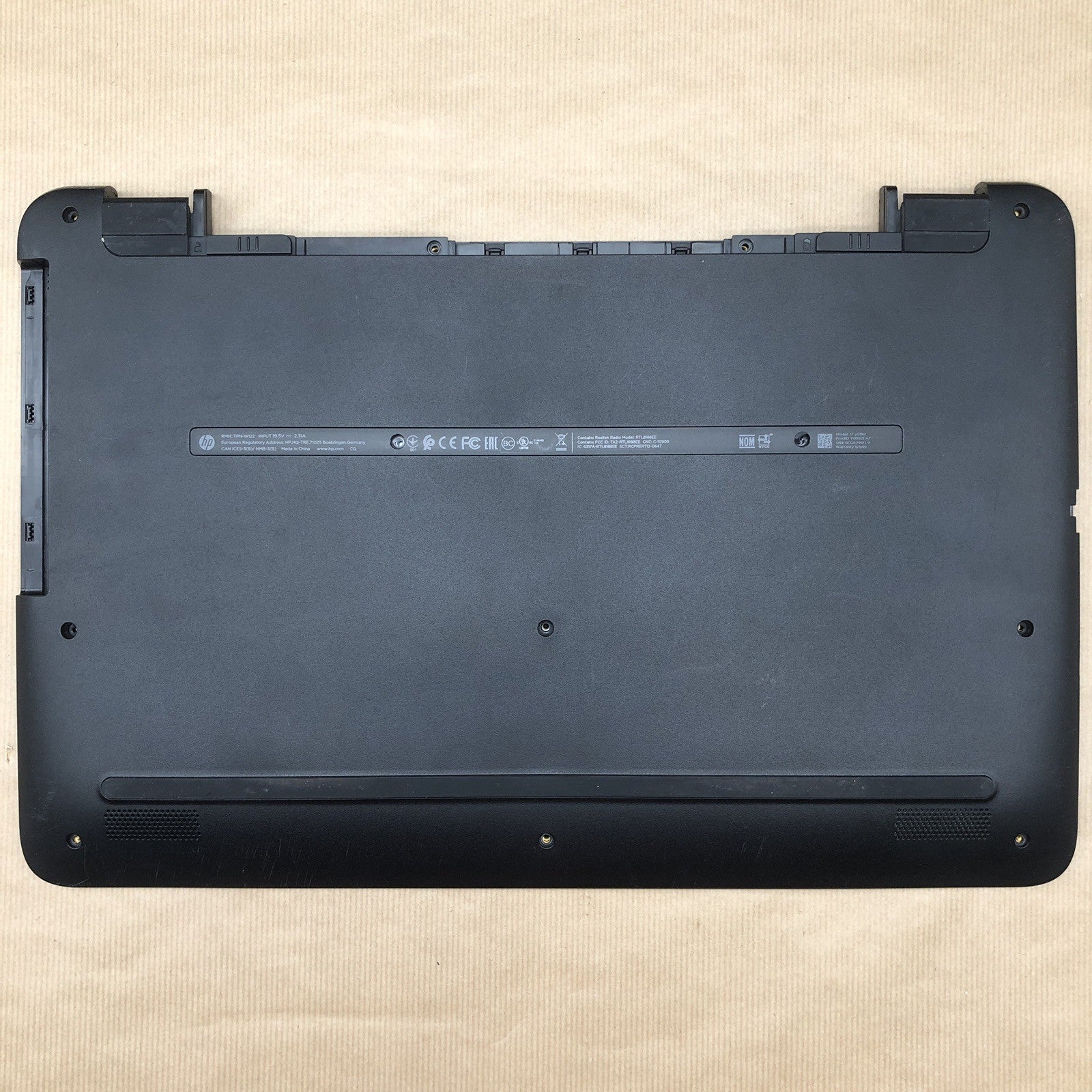 Plasturgie - HP 17-Y011NF