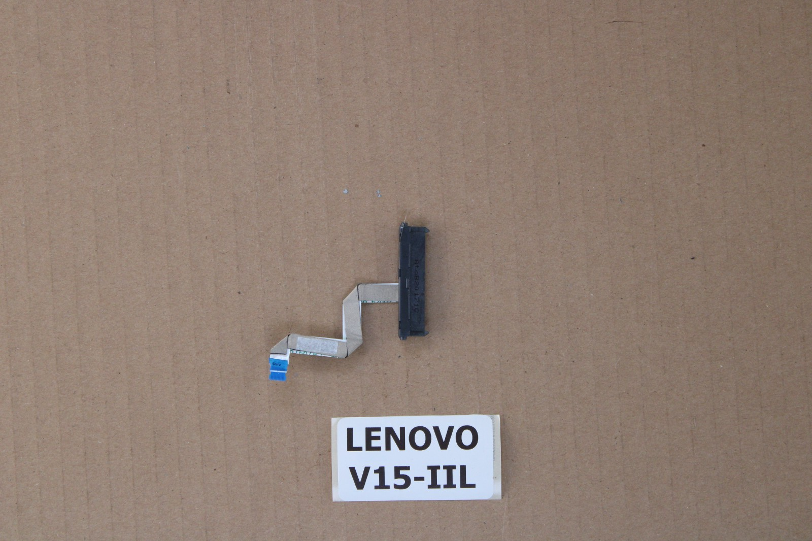 Connecteur SATA - Lenovo V15-IIL
