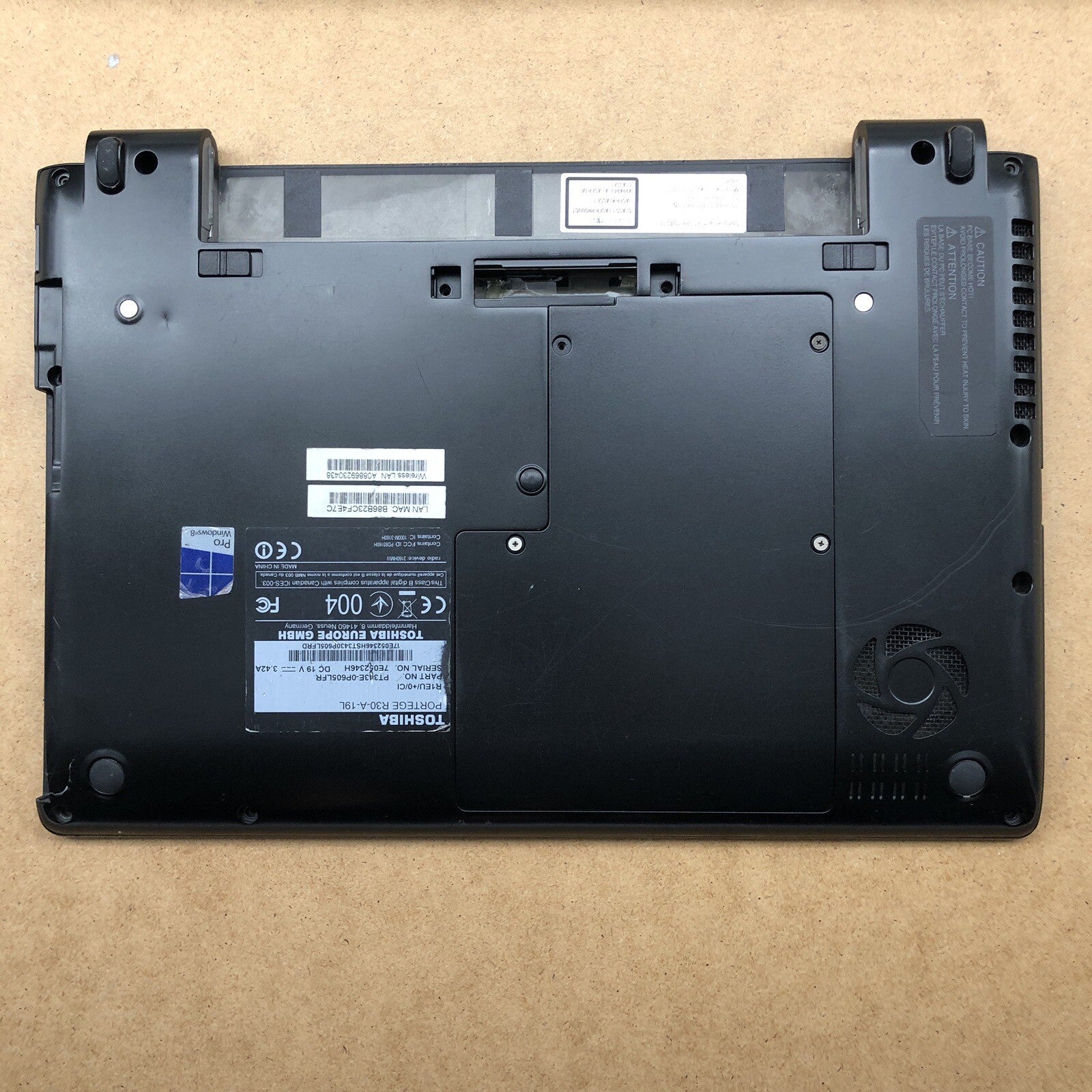 Plasturgie basse avec clavier azerty - Toshiba PORTEGE R30-A19L