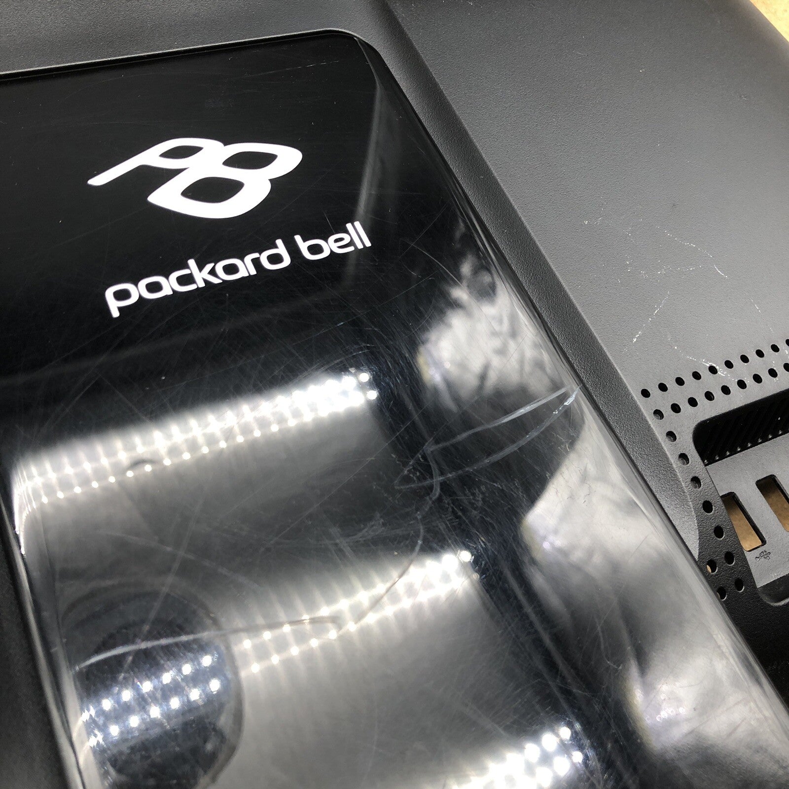 Coque arrière - Packard Bell Onetwo S3270