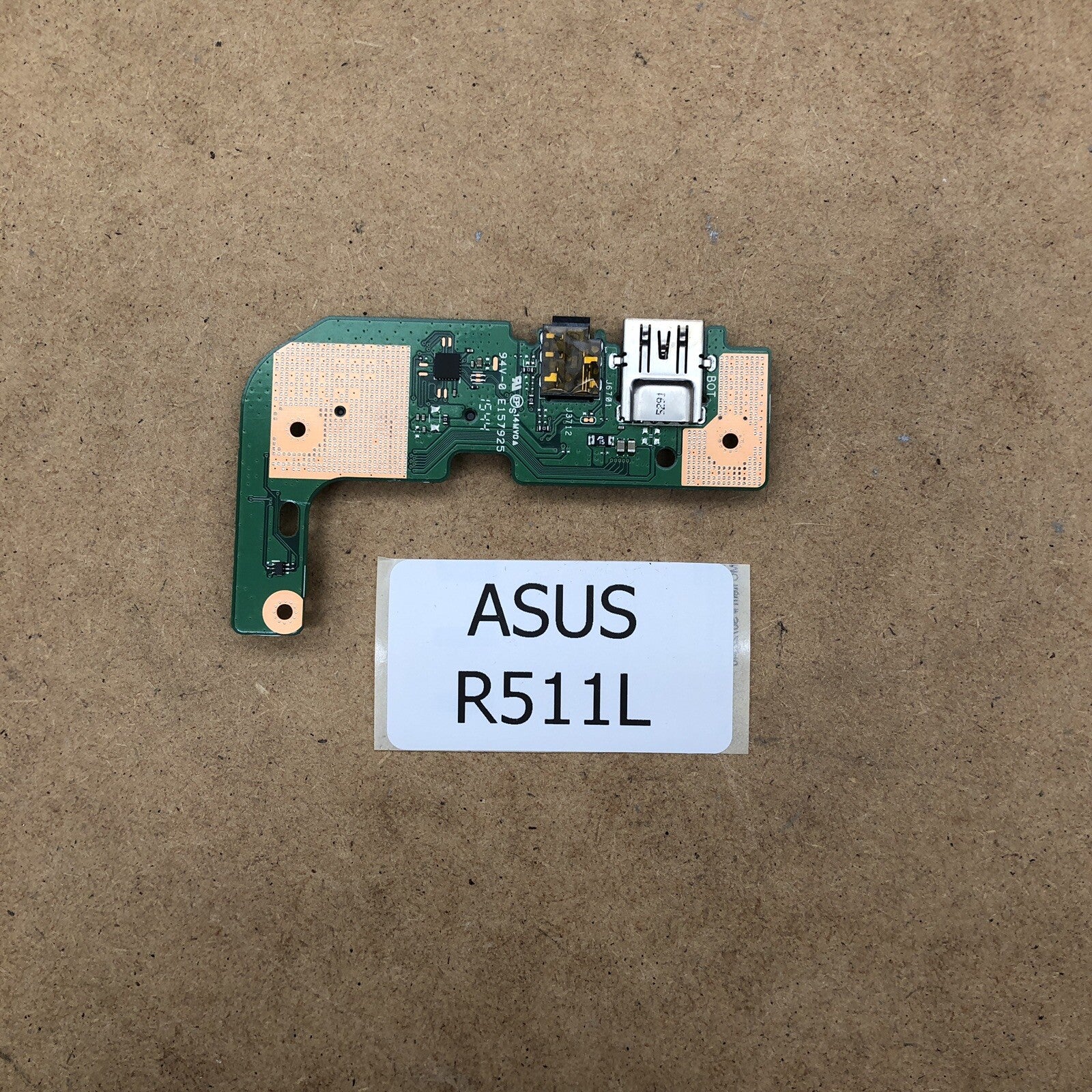 Carte USB - Asus R511L