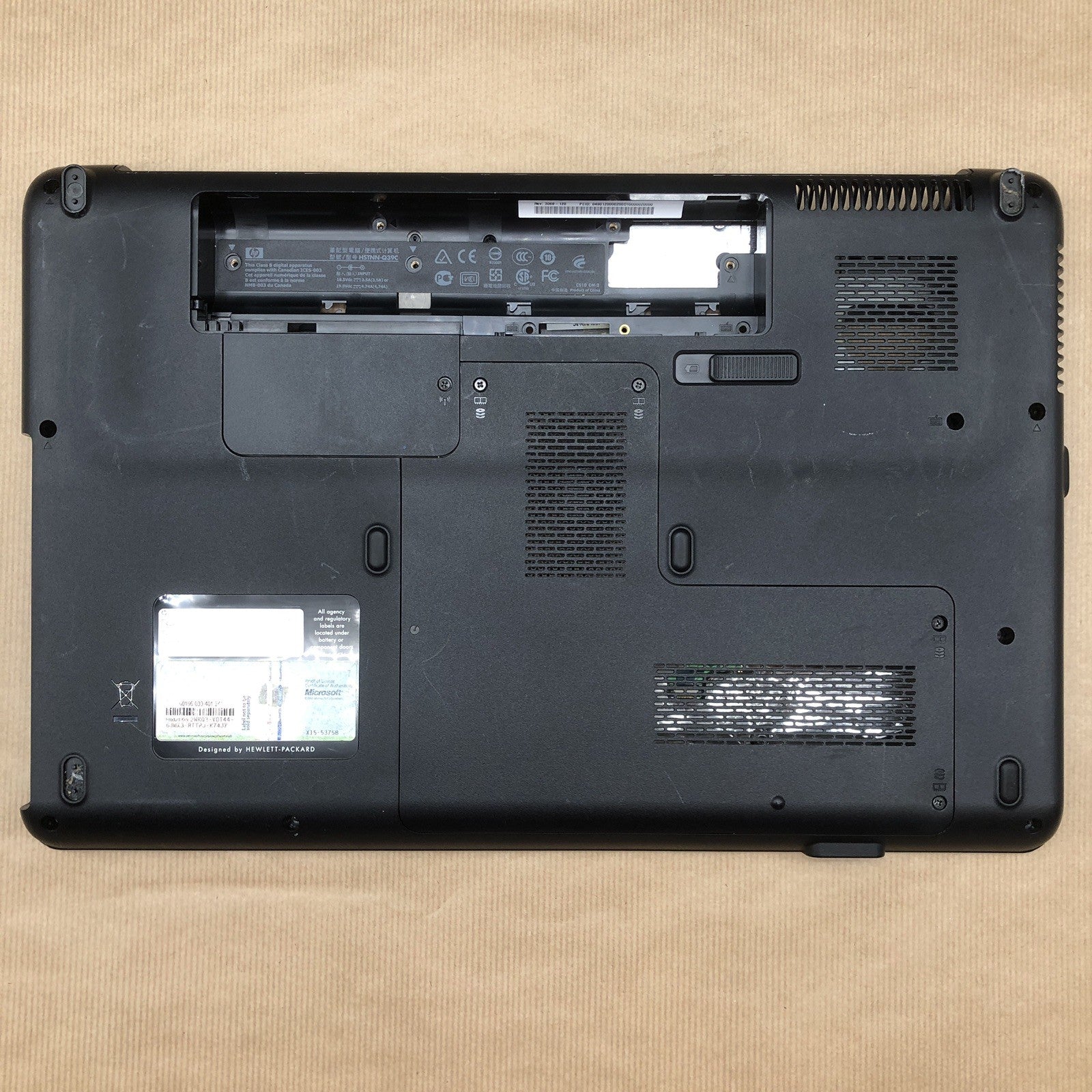 Plasturgie  - Compaq presario CQ61 (1)