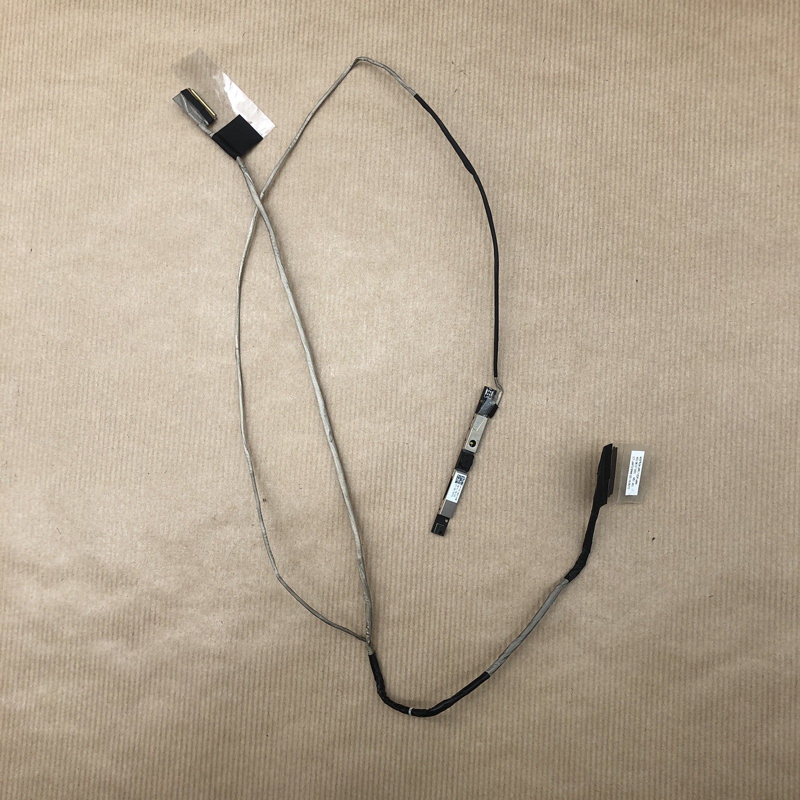Connecteur écran avec webcam - HP 17-y012nf