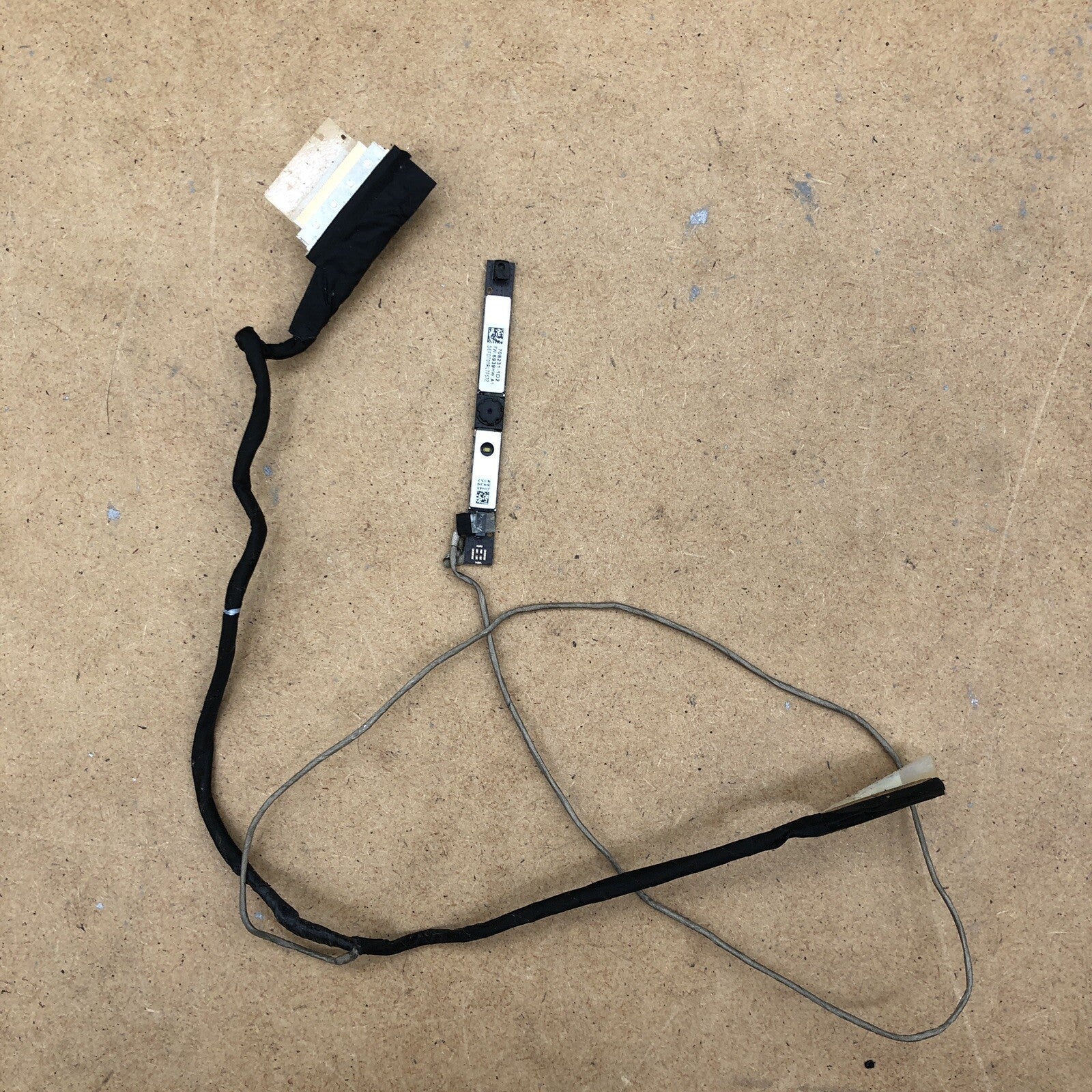 Connecteur d'écran avec webcam - HP Compaq 15-S106NF 