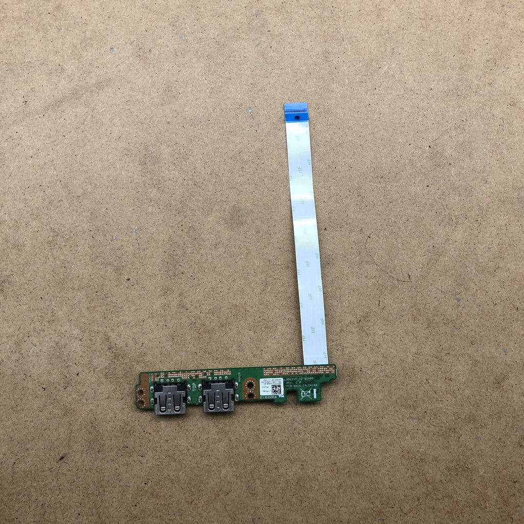 Connecteurs USB/Sata - Asus Vivobook 512U