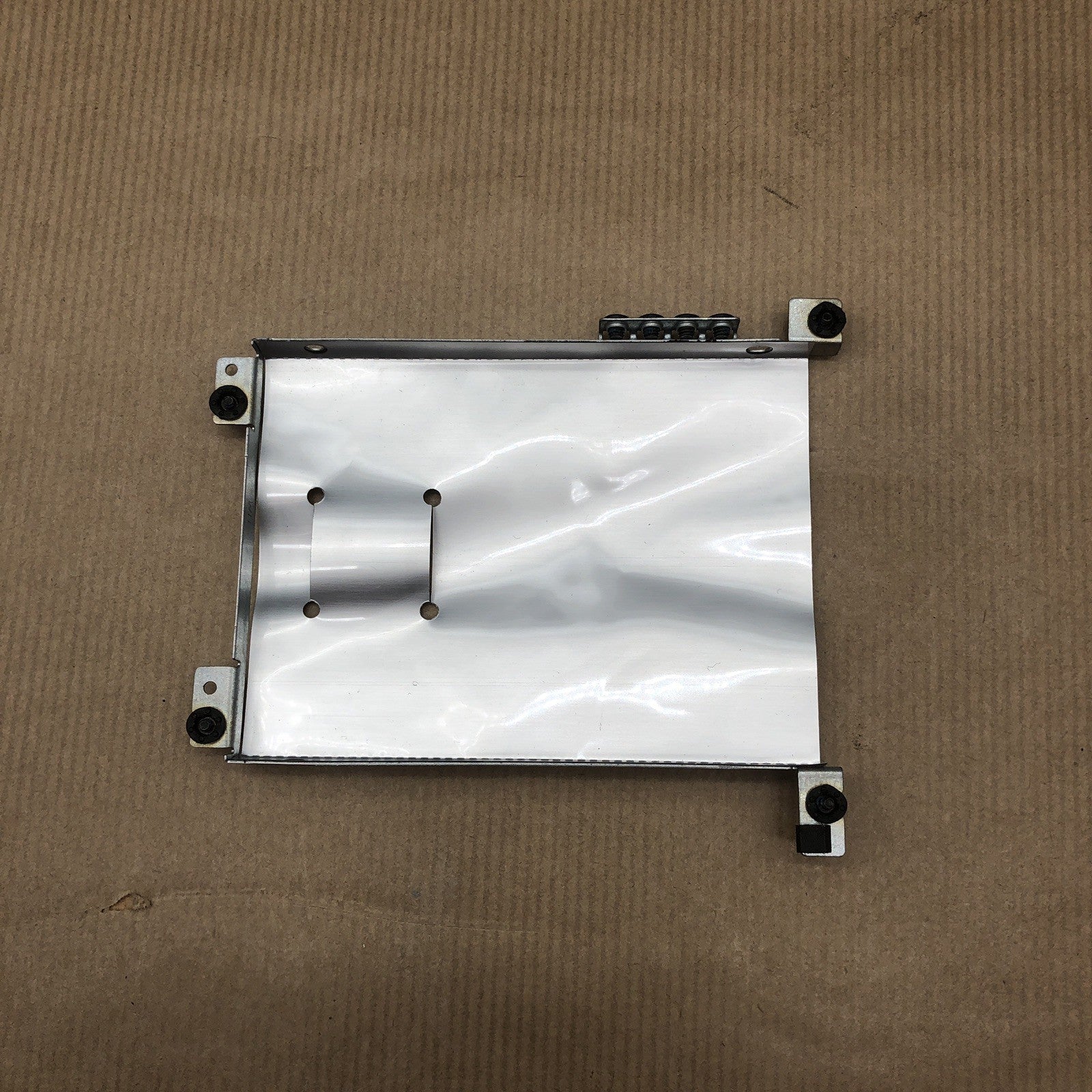 Caddy avec vis - Dell latitude 3500