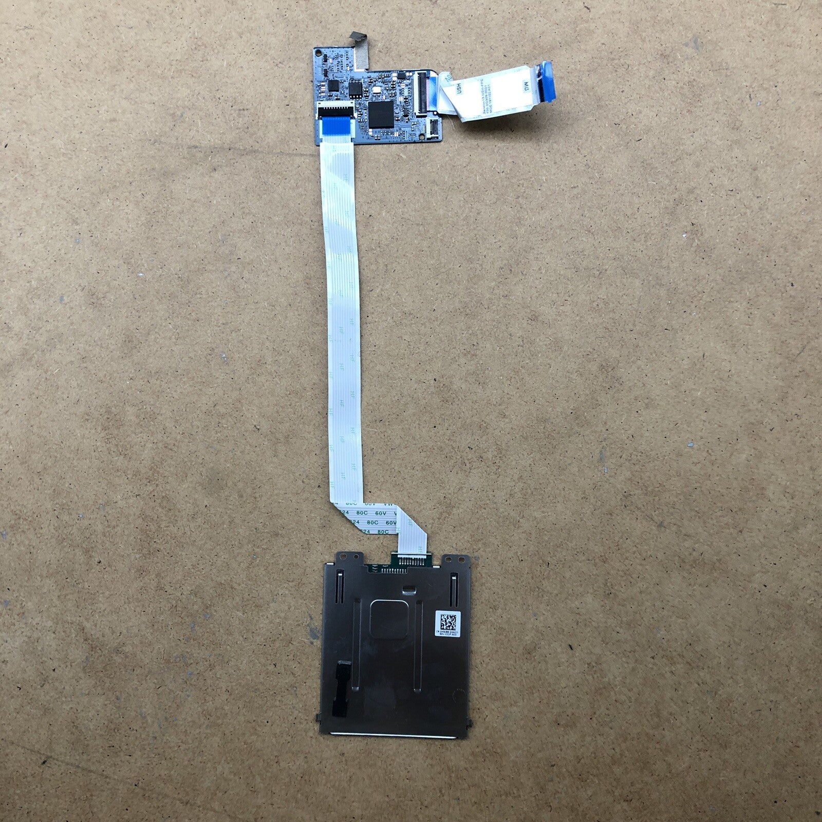 Lecteur de carte - Dell Latitude 5300