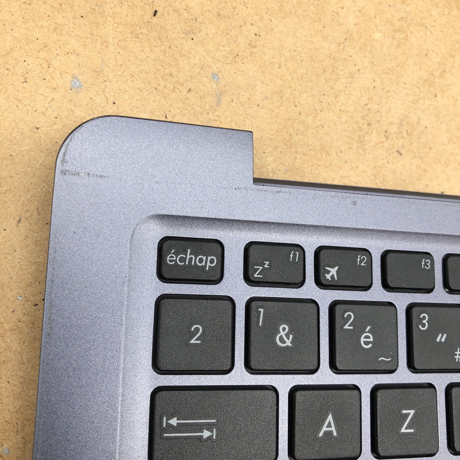 Plasturgie avec clavier azerty - Asus E406S
