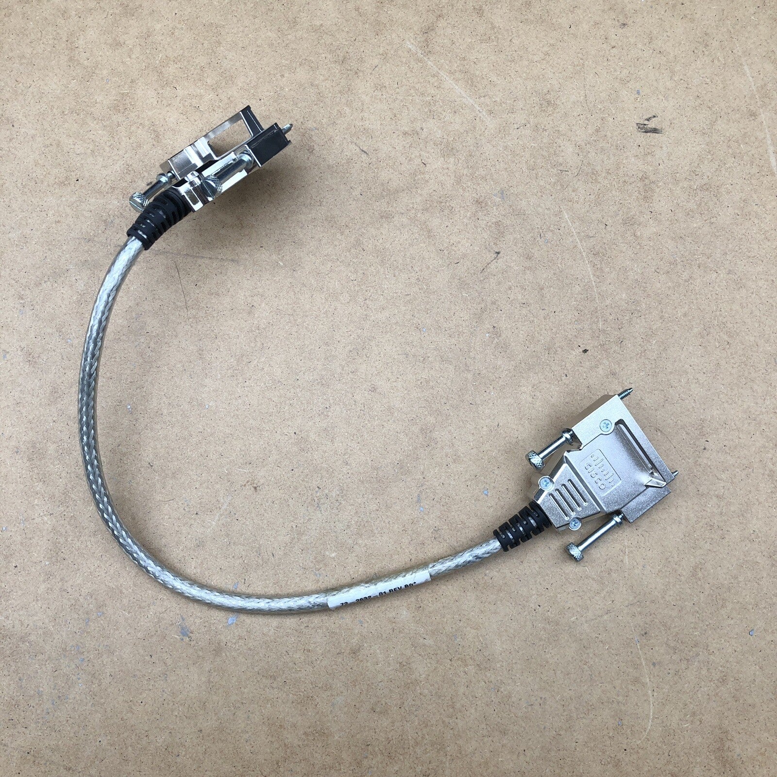 Câble Cisco 72-2632-01 REV B0