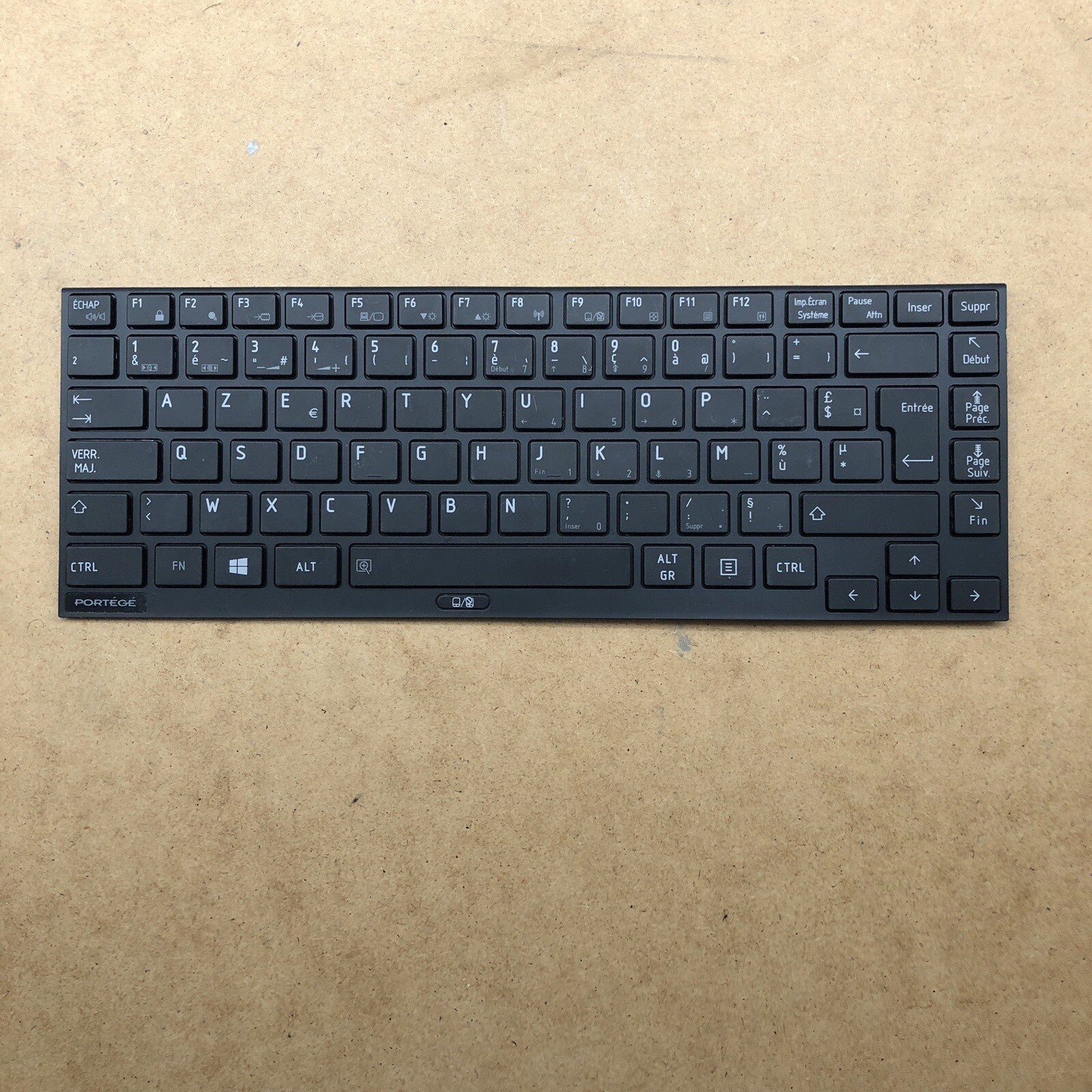 Clavier azerty - MP10J86FO63561W - Rev : 00 - TOSHIBA