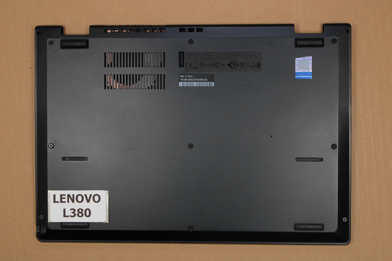 Plasturgie avec clavier azerty - Lenovo L380