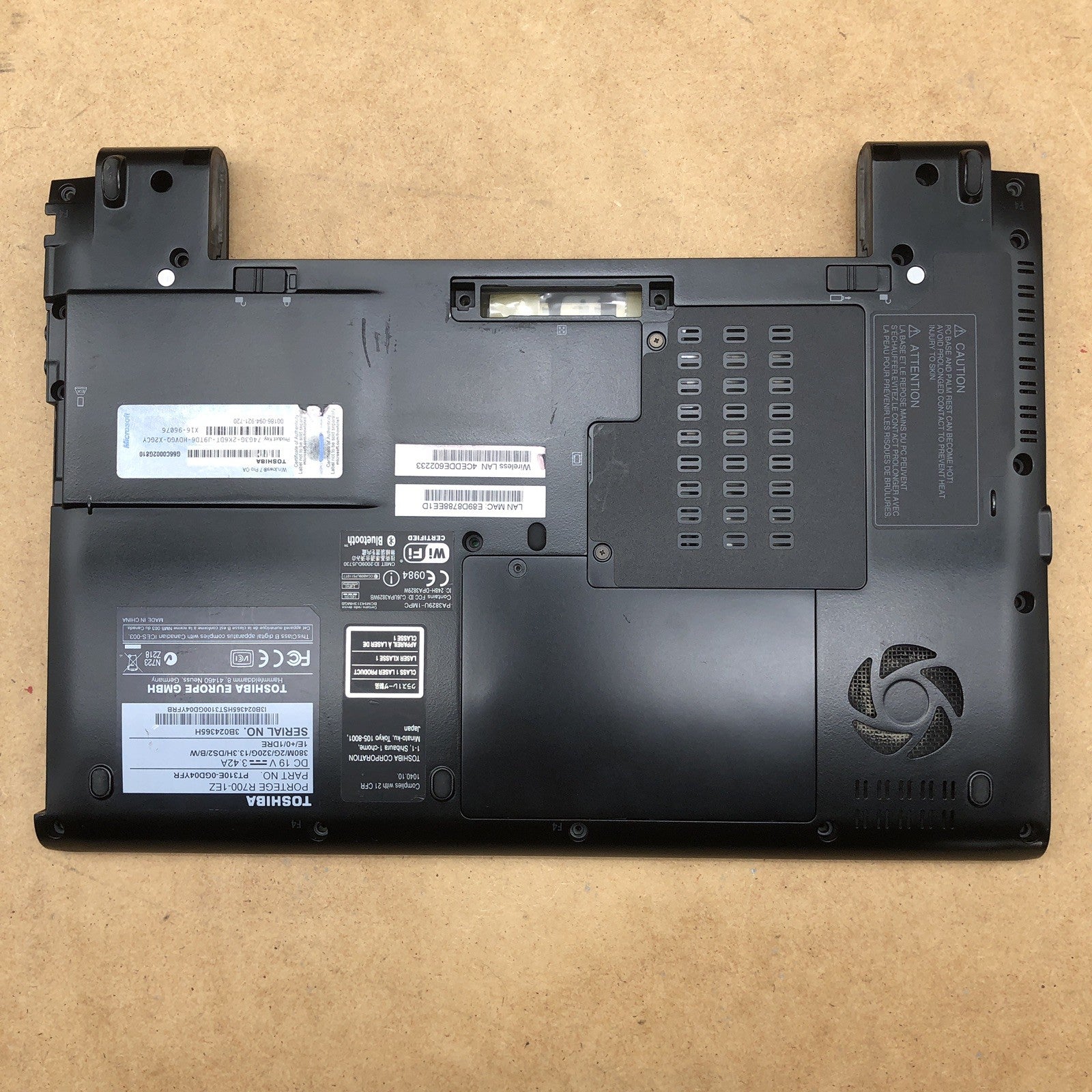 Plasturgie avec clavier azerty - Toshiba portege R700-1EZ