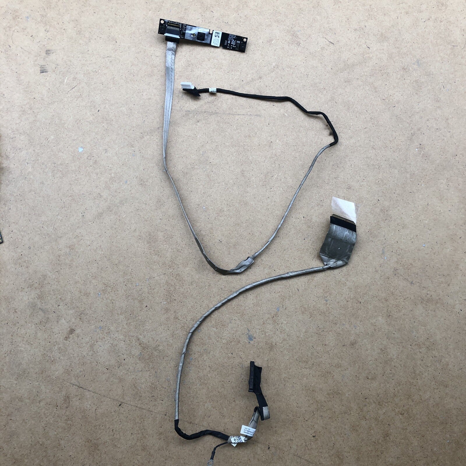 Connecteur écran avec webcam  - HP Probook 4530S