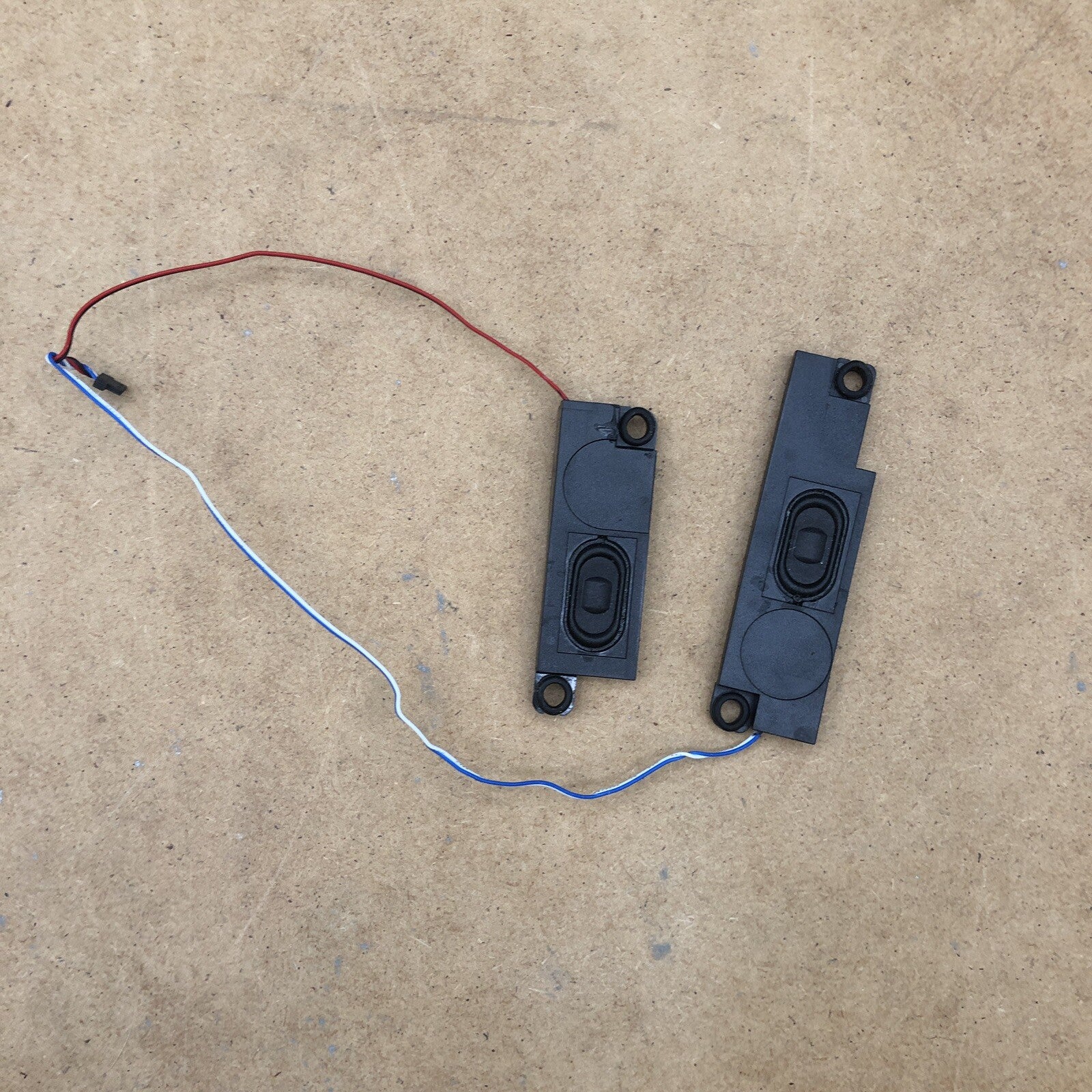 Enceintes - Acer Aspire E1-570