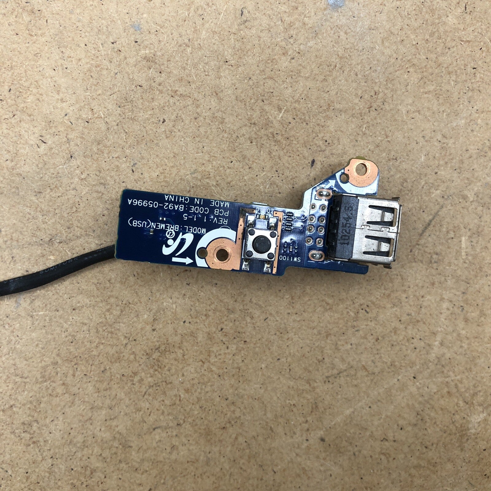 Carte USB avec bouton power - Samsung R730