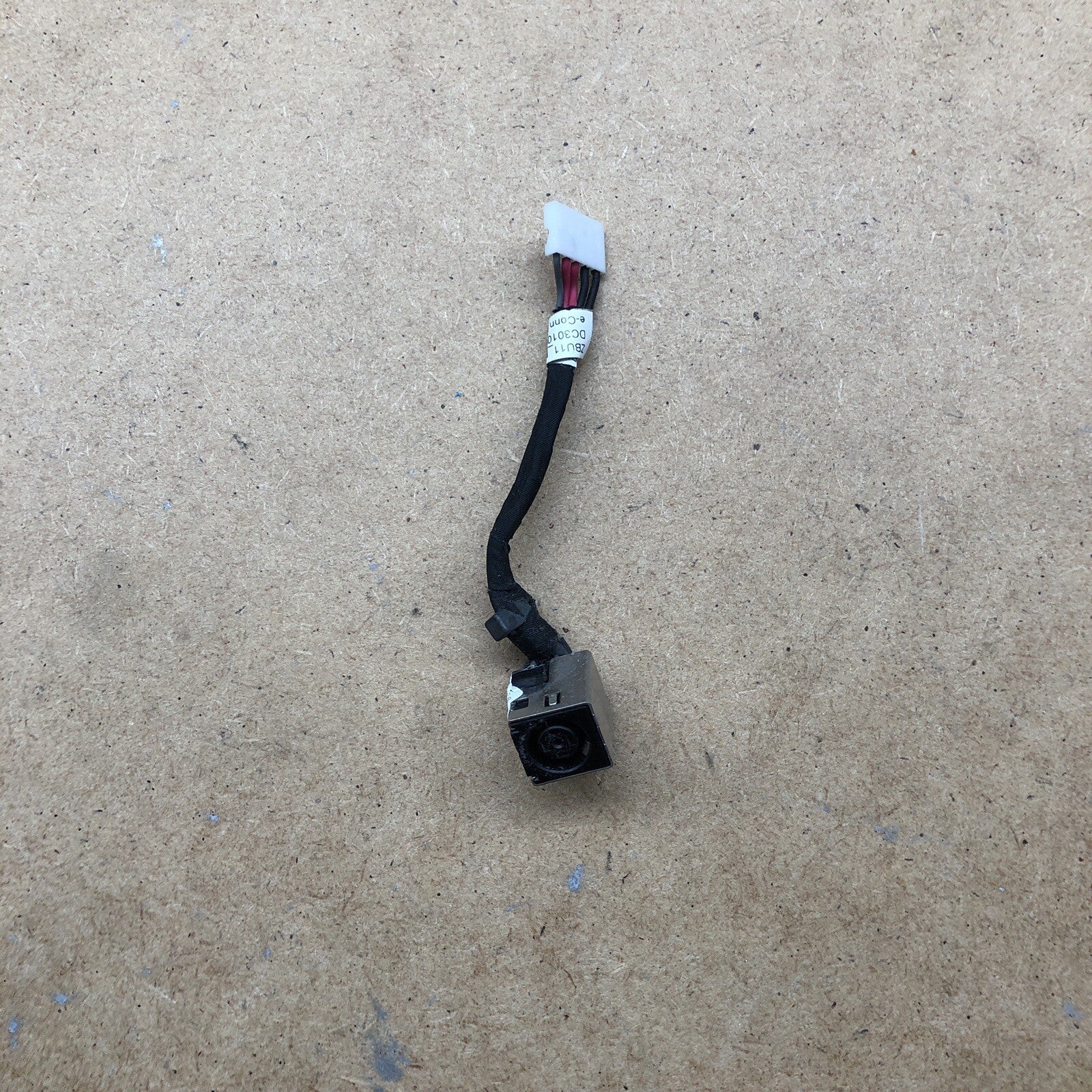 Connecteur de charge - Dell Latitude E7450