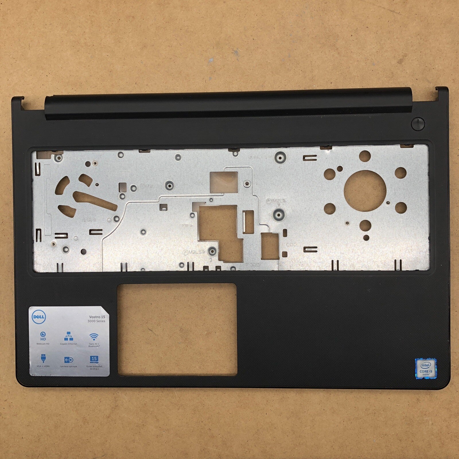 Plasturgie basse dessus - Dell Vostro 15 - P63F