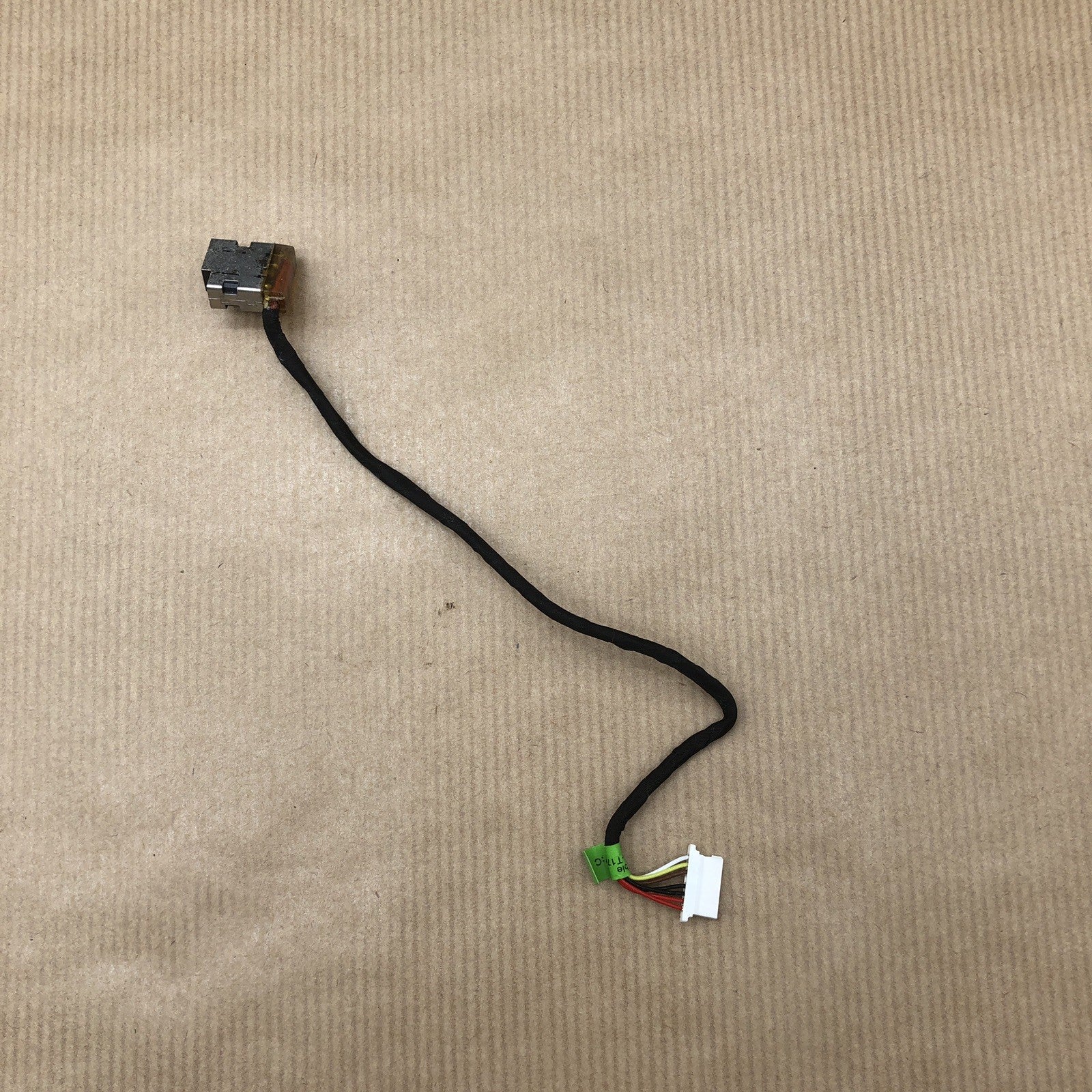 Connecteur de charge - HP 17-y012nf