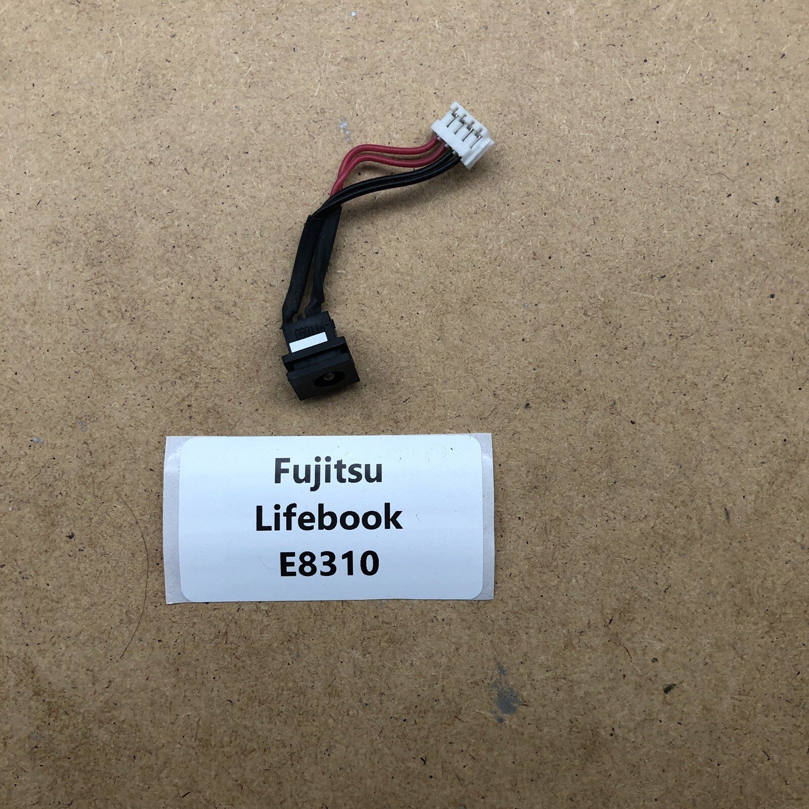 Connecteur de charge - Fujitsu Lifebook E8310