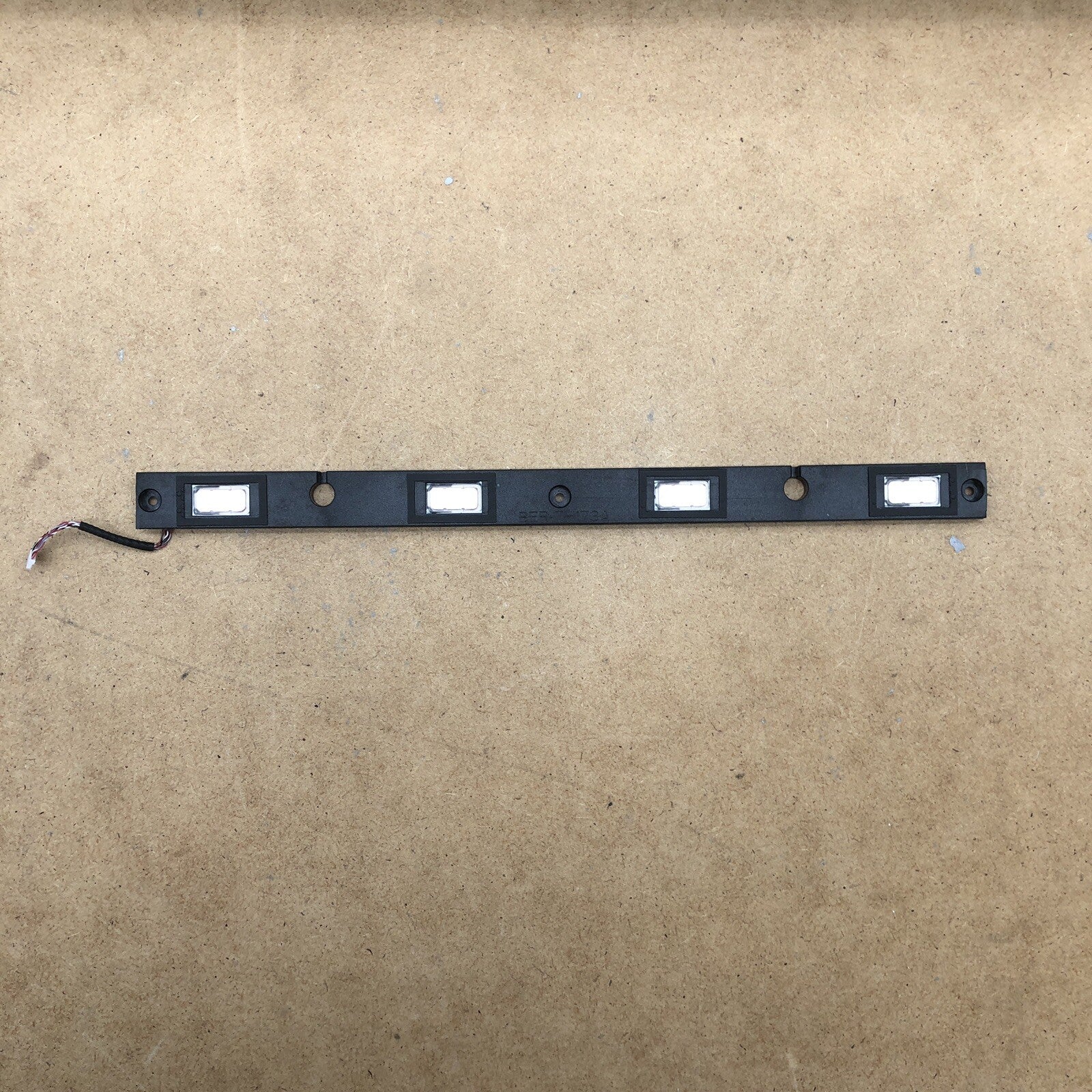 Enceintes - Thomson NEO17C8WH1T