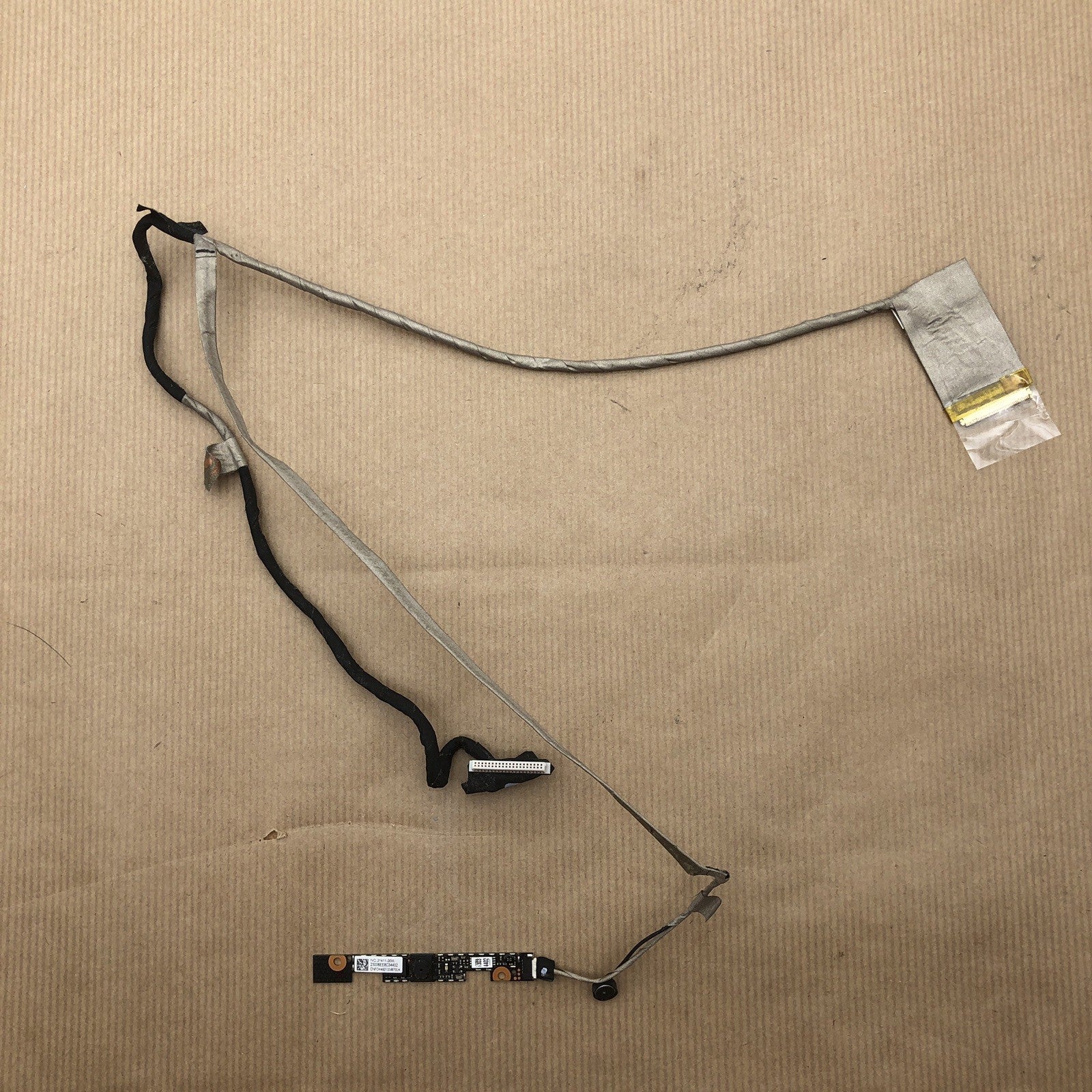 Connecteur écran avec webcam - Packard Bell Easynote EG70BZ
