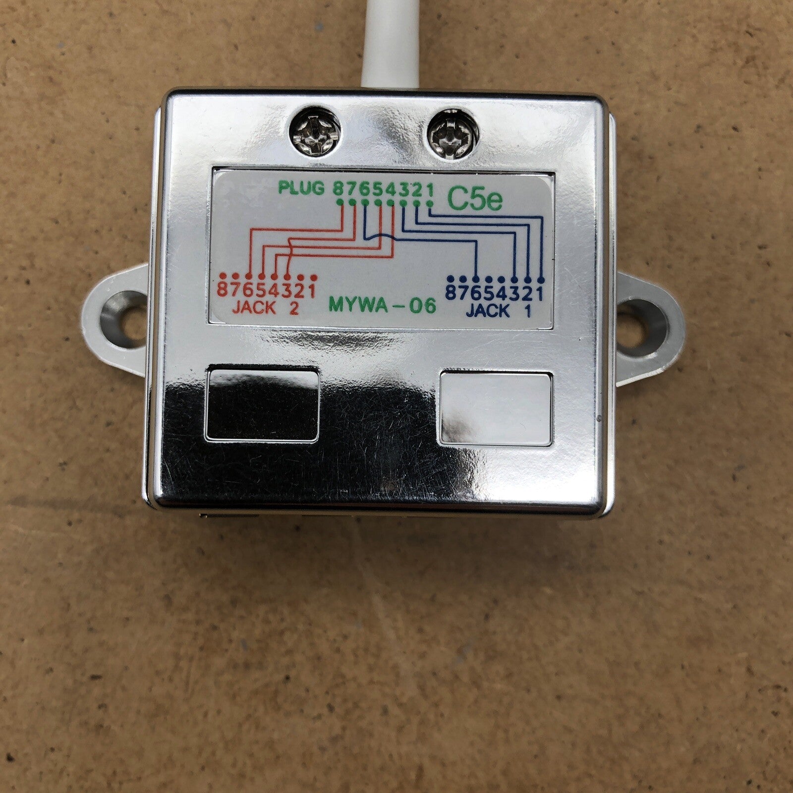 Lot de 4 Doubleur de port RJ45 - Produit Neuf