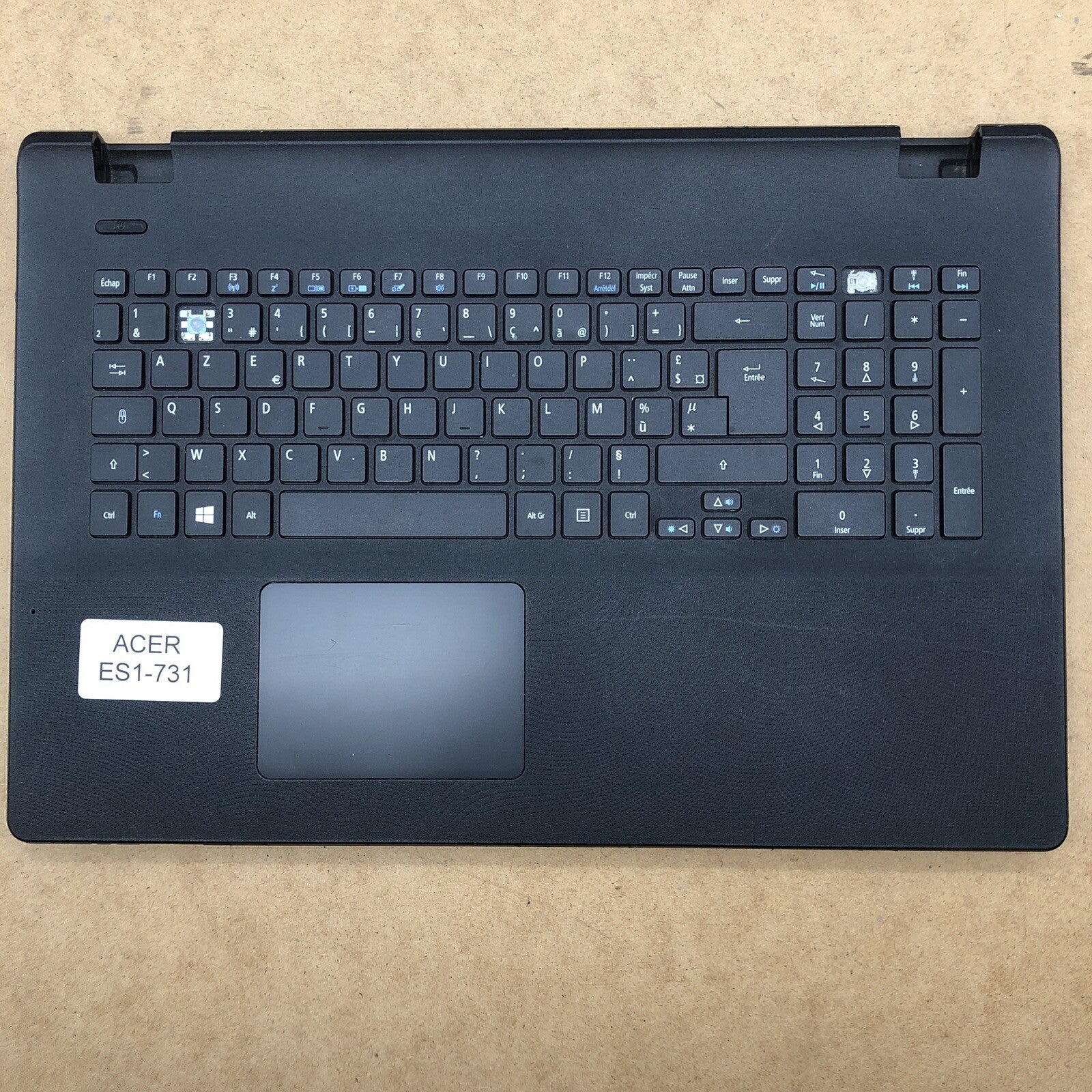 Plasturgie avec clavier azerty - Acer ES1-731
