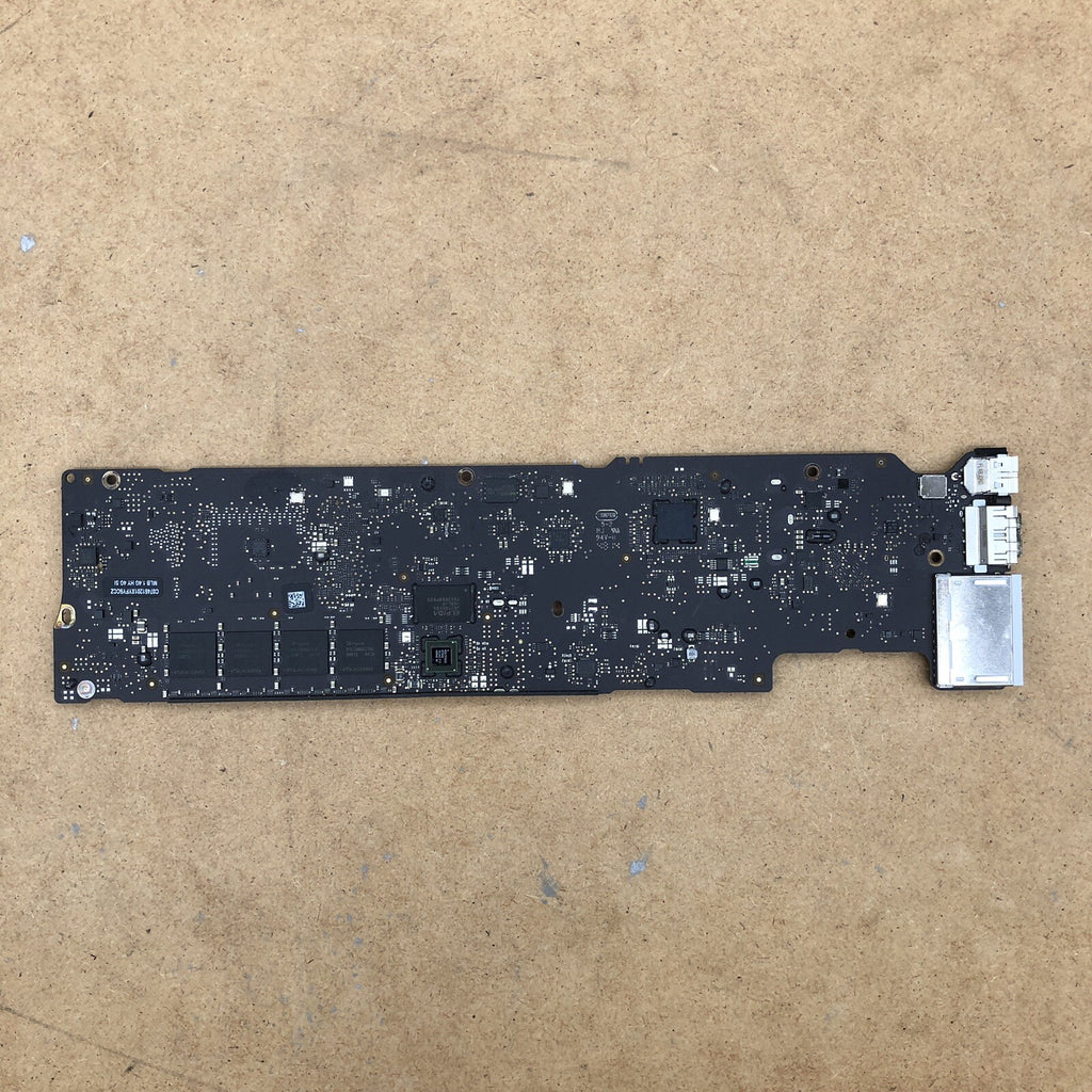 Carte mère - MacBook A1466 i5 1.4ghz 4GO début 2014 (1)