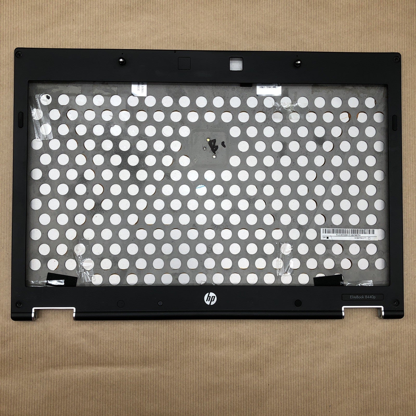 Capot complet - HP Elitebook 8440P (1)