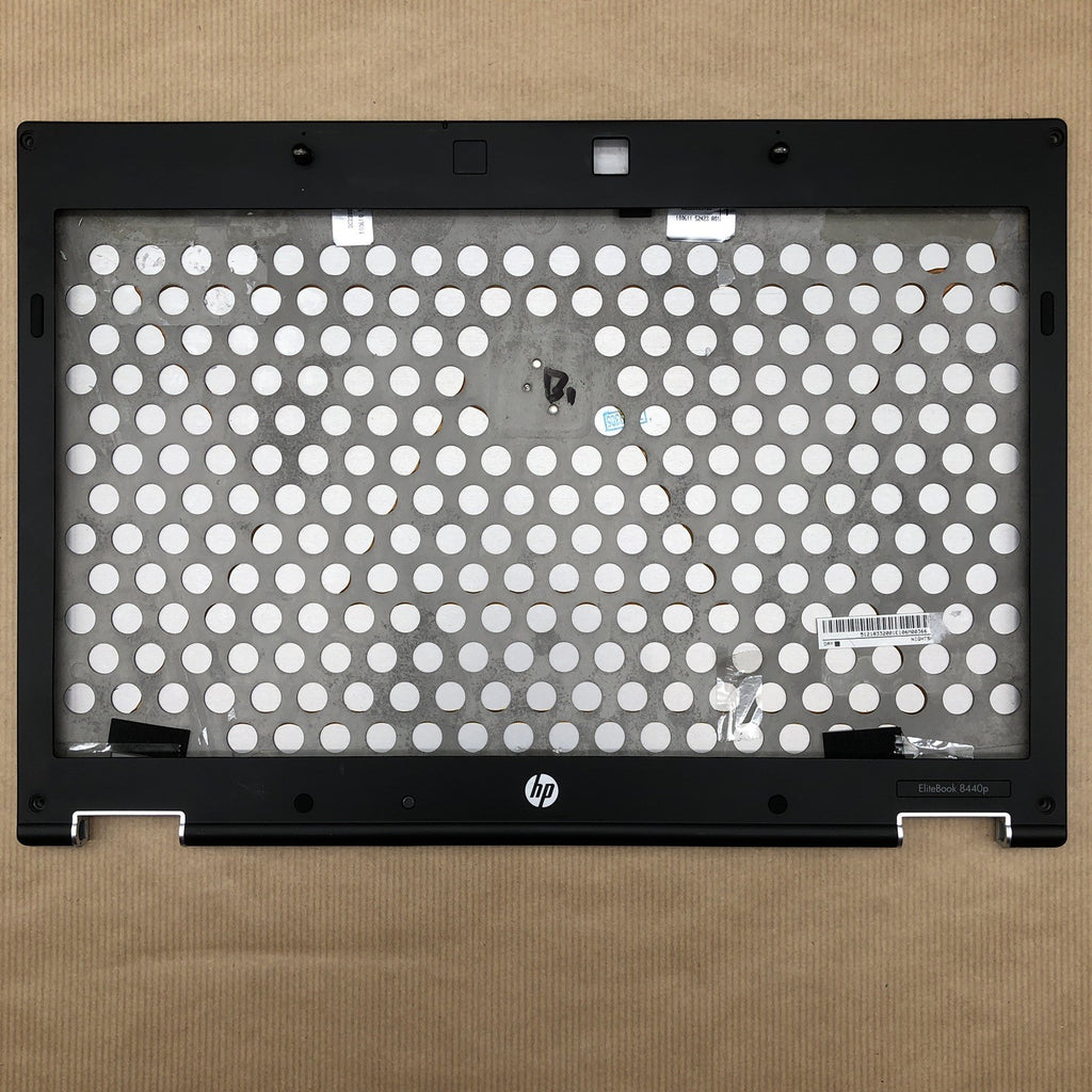 Capot complet - HP Elitebook 8440P (3)
