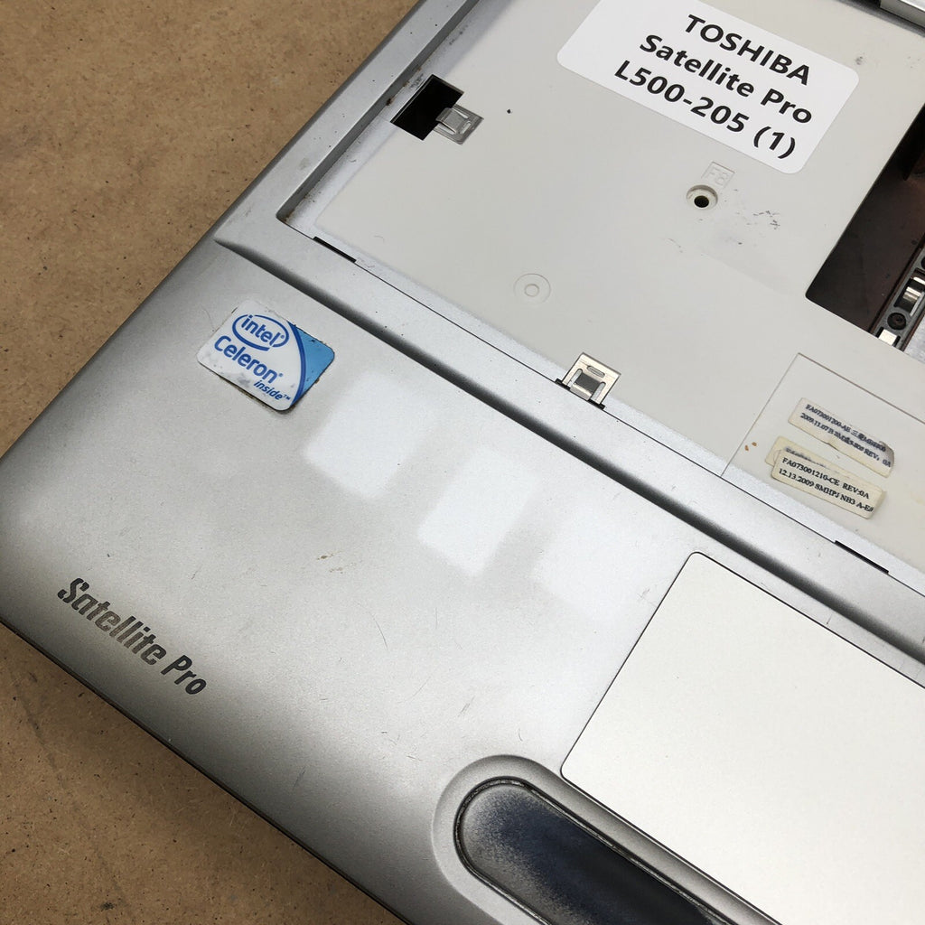 Plasturgie - Toshiba Satellite pro L500-205 (1)