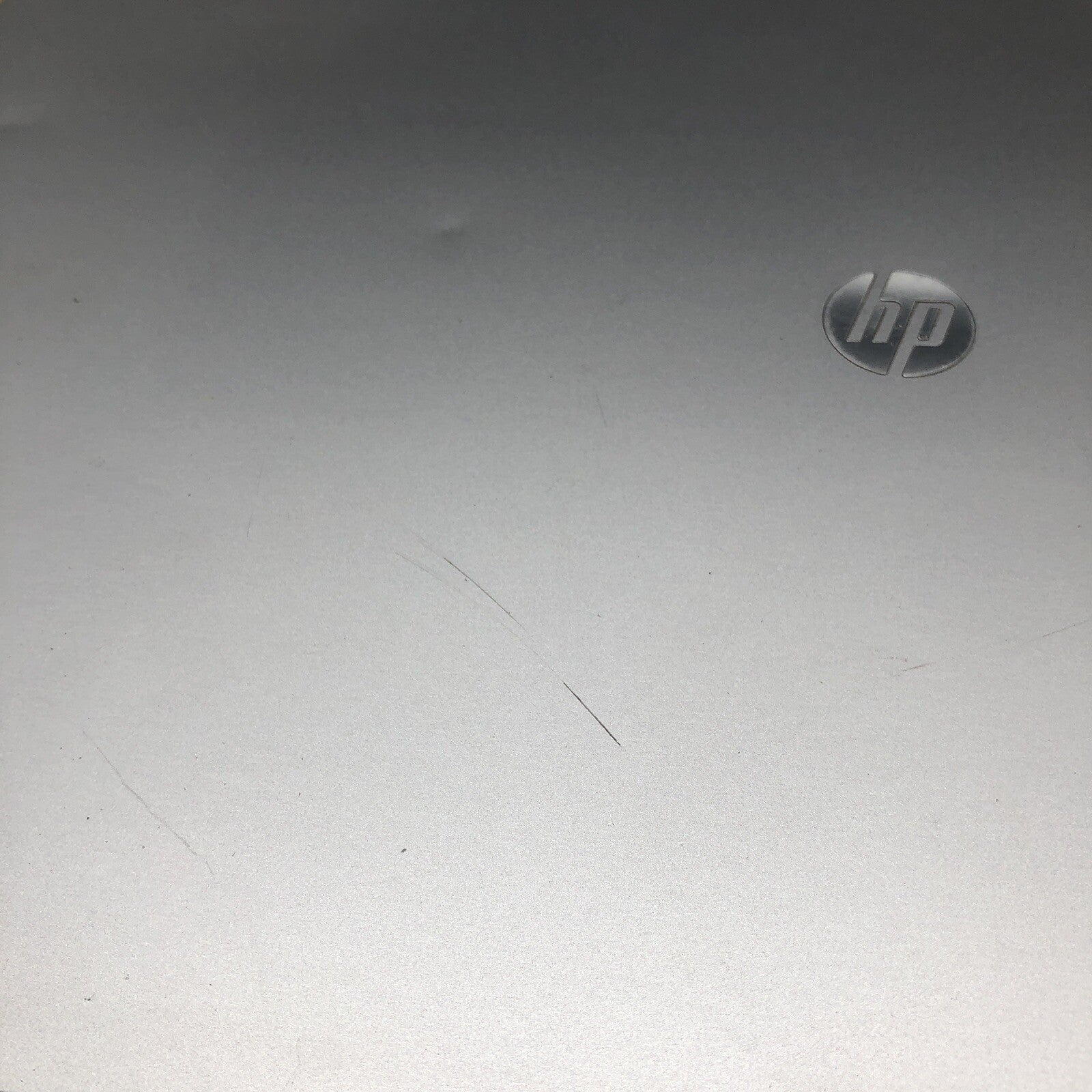 Capot - HP Elitebook 2570P (2)