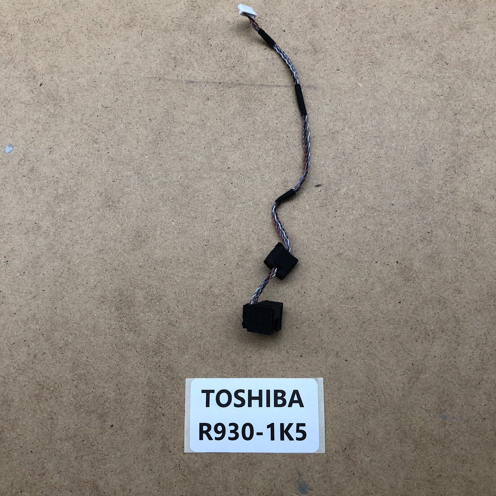 Connecteur Ethernet - Toshiba PORTEGE R930-1 K5
