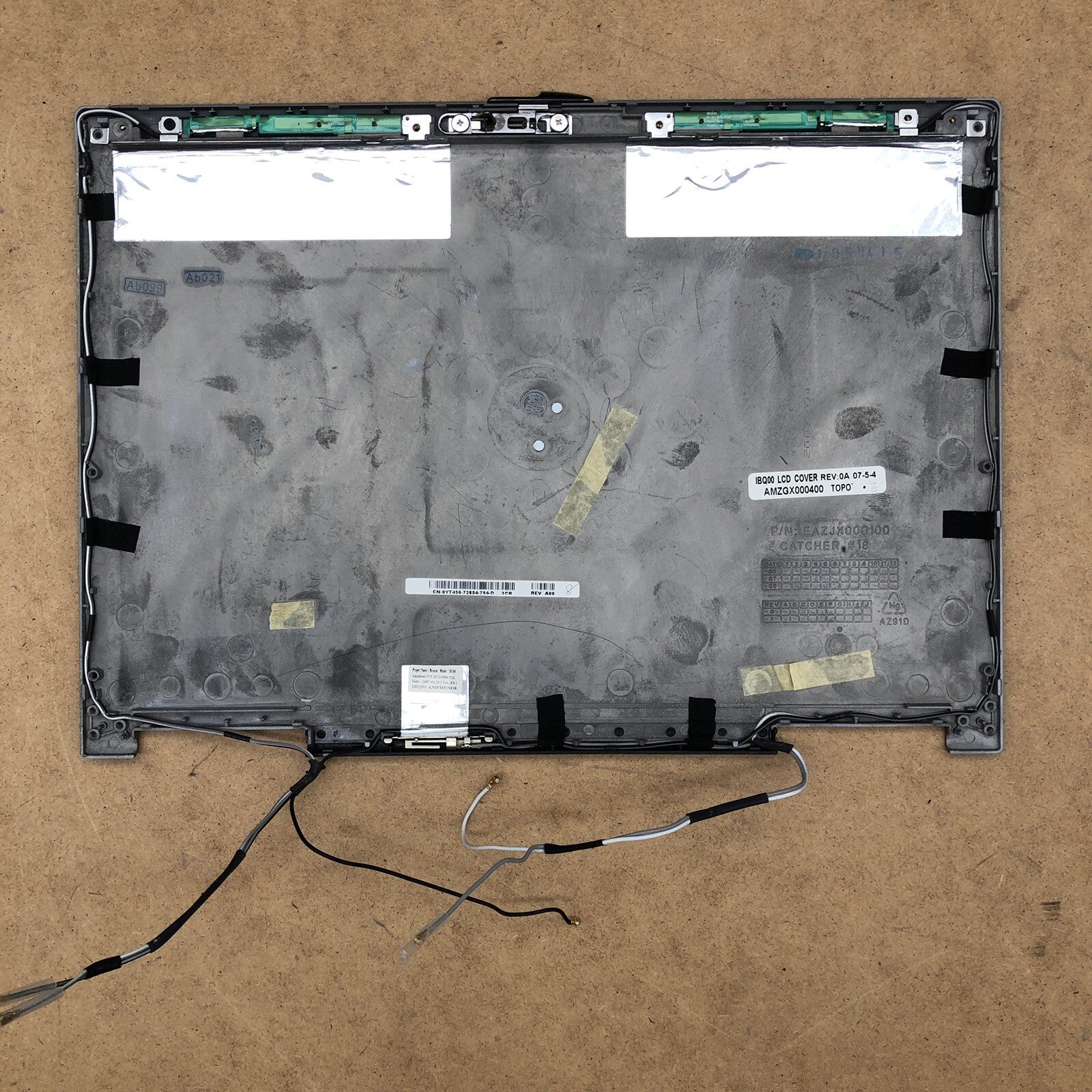 Capot arrière - Dell Latitude  D630